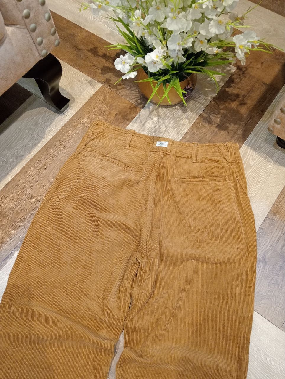 Sassafras JAPANESE SASSAFRAS WIDE BAGGY CORDUROY PANTS Size US 35 - 13 Thumbnail