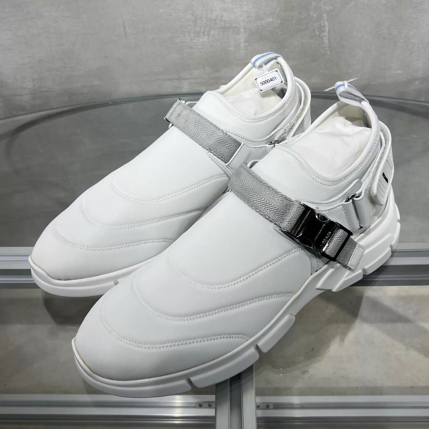 Prada Prada white canvas sneakers UK8 EUR42 Size US 9 / EU 42 - 2 Thumbnail