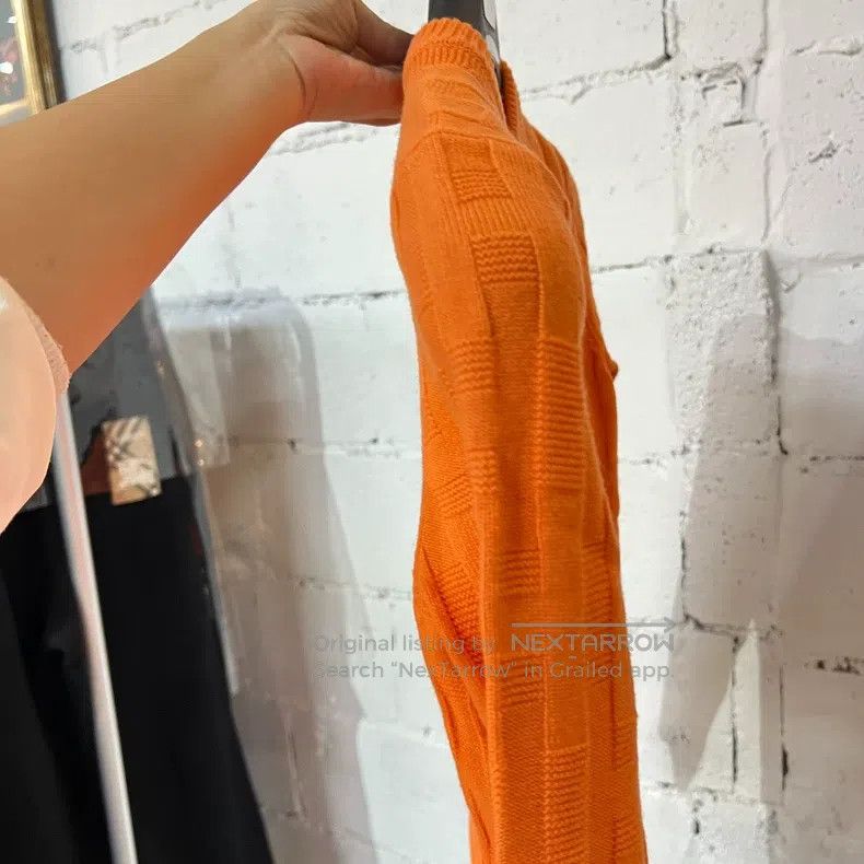 Hermes Hermes Orange Wool Knit Sweater, Classic Round Neck Design Size XS / US 0-2 / IT 36-38 - 3 Thumbnail