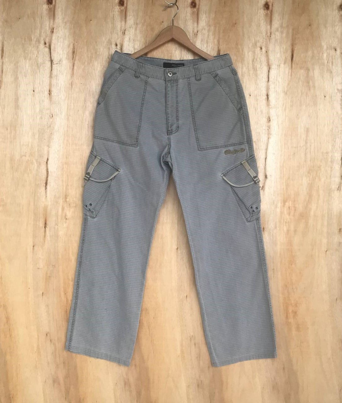 20471120 W30x28.5 BANG BANG Ash grey cargo military straight leg Size US 30 / EU 46 - 4 Thumbnail