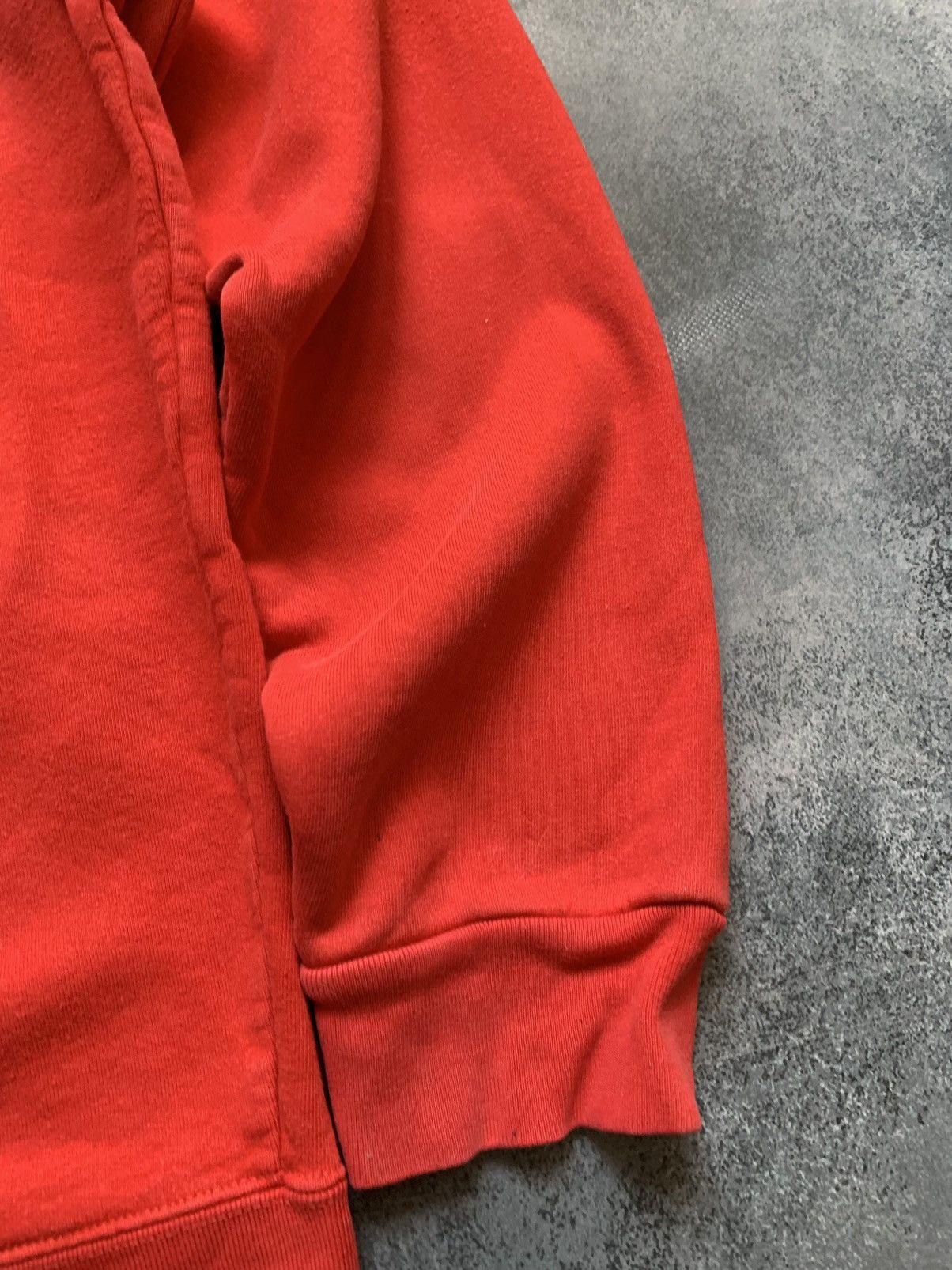Diesel × Japanese Brand × Vintage Vintage Diesel Big Center Logo Sweatshirt y2k Size US M / EU 48-50 / 2 - 9 Thumbnail