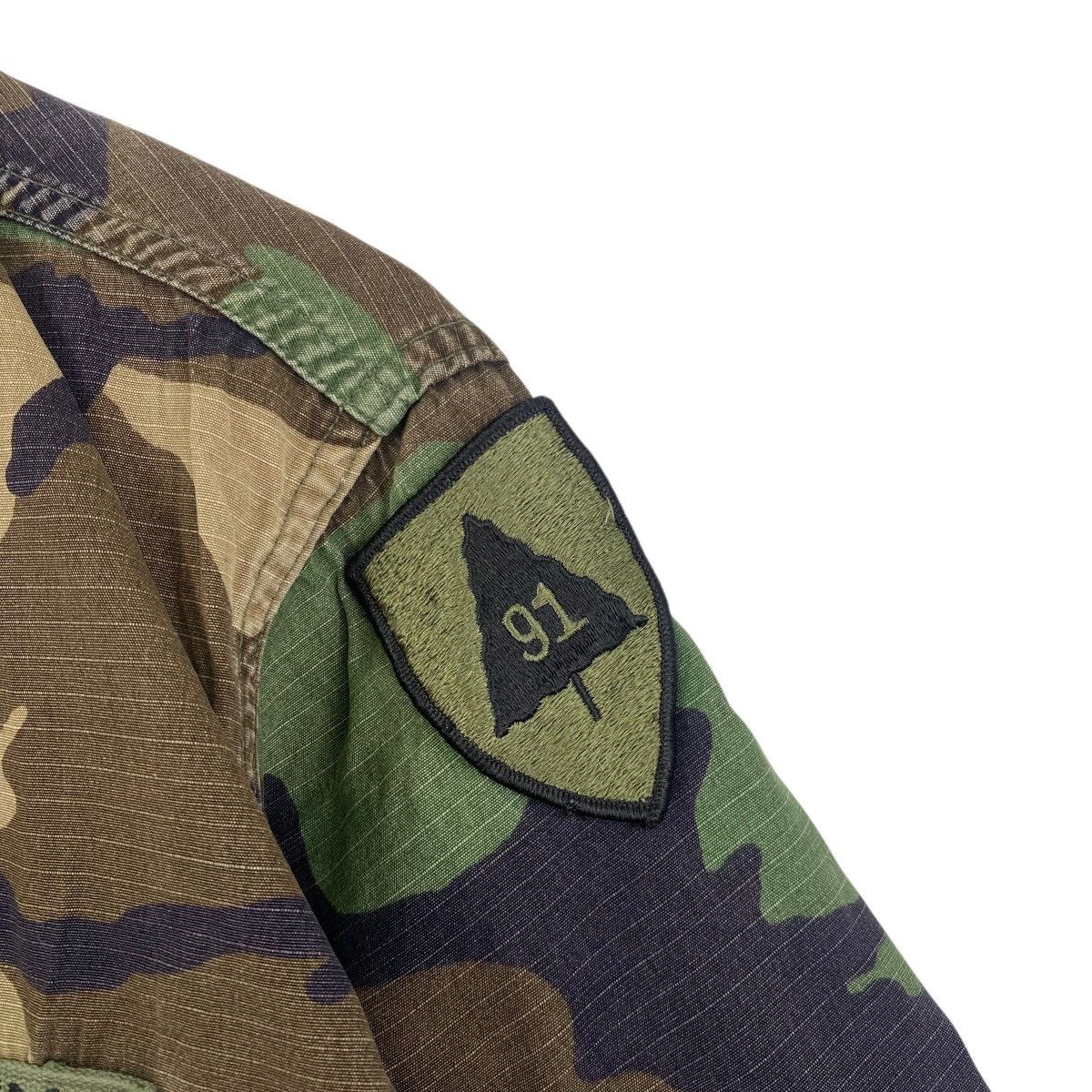 Vintage Vintage Combat Woodland Camouflage Shirt Mens Small Button Size US S / EU 44-46 / 1 - 4 Thumbnail