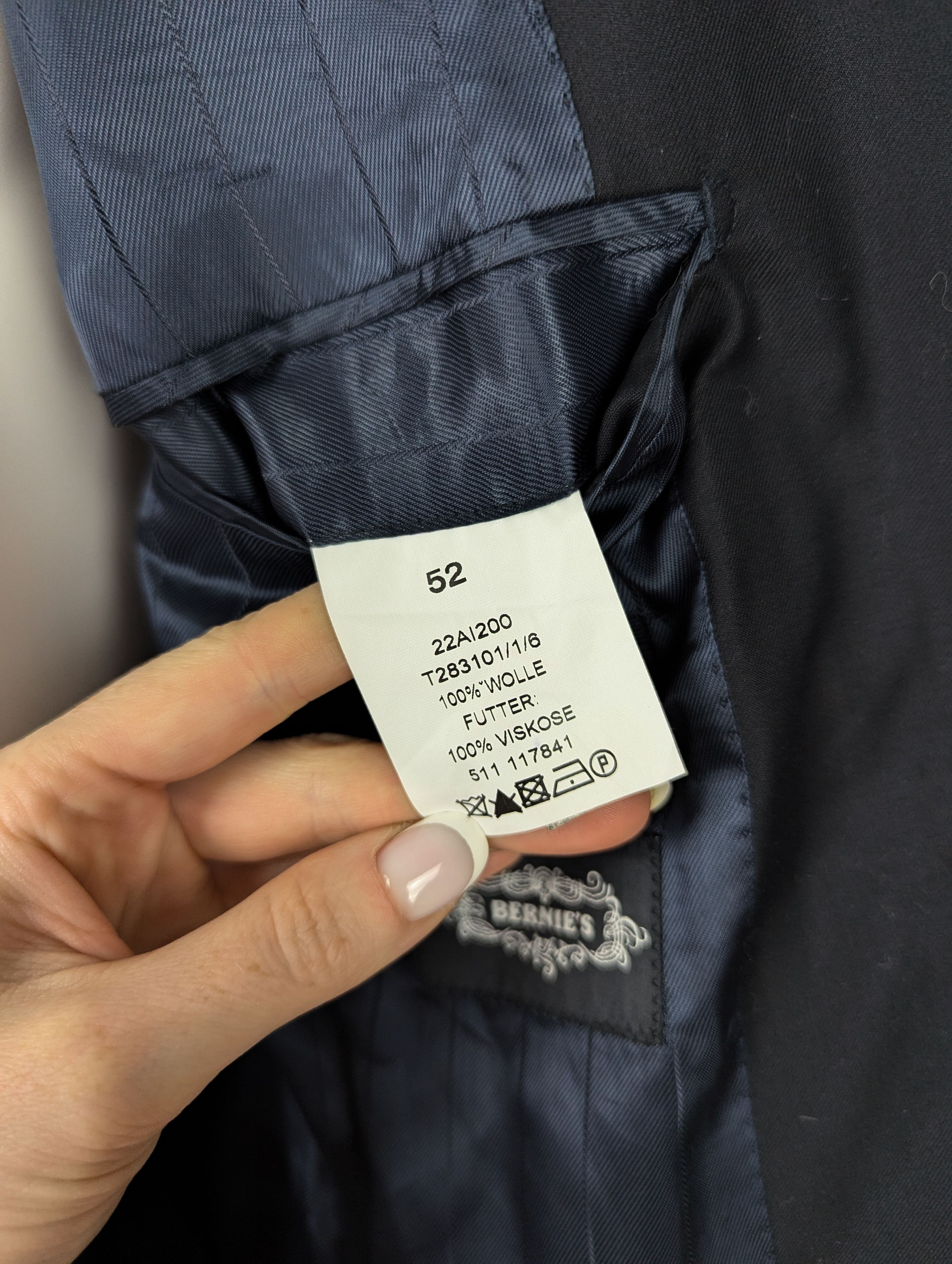 Loro Piana Loro Piana black suit Size 52R - 11 Thumbnail