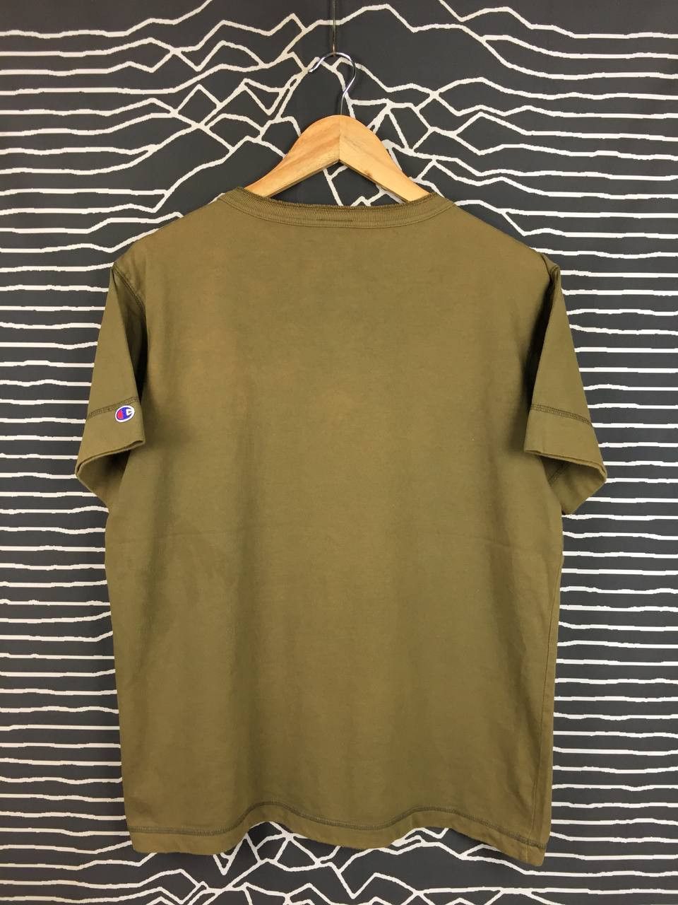 Champion Vtg Champion Athletic Apparel Olive Green Henley Tee Size US L / EU 52-54 / 3 - 7 Thumbnail