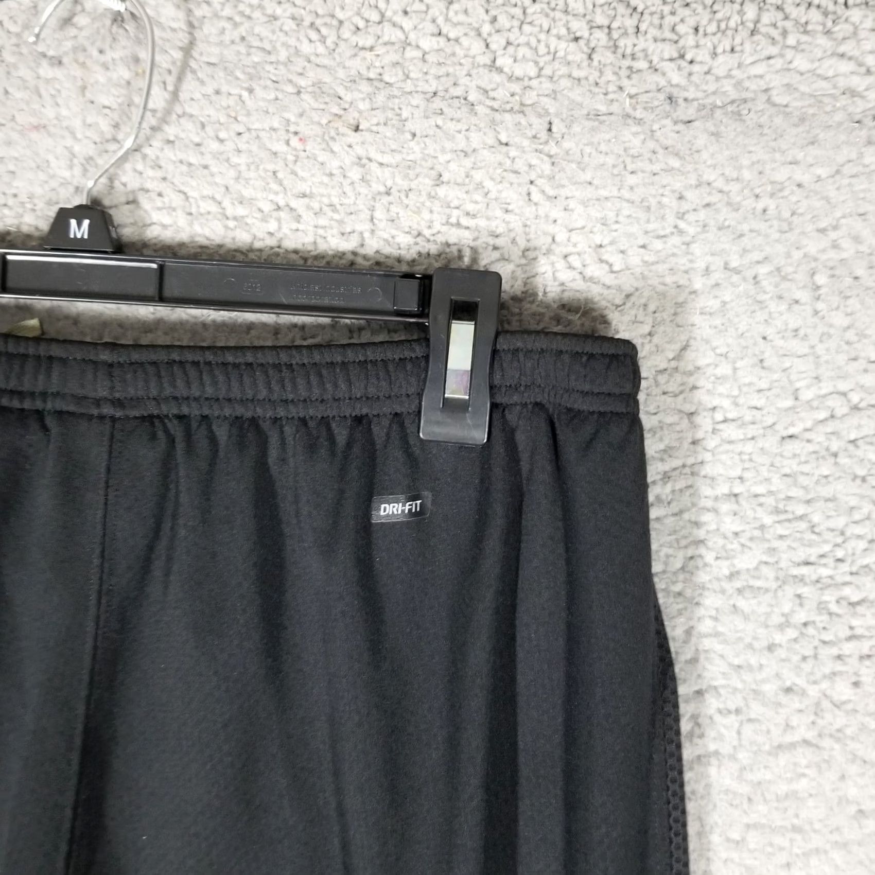 Nike VINTAGE Nike Dri-FIT Pants Mens Large Black White Track Athletic Warm Up New Size US 33 - 4 Thumbnail