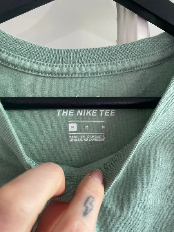 Nike Nike T-Shirt – Mint Green & in Great Condition! Size US M / EU 48-50 / 2 - 3 Thumbnail