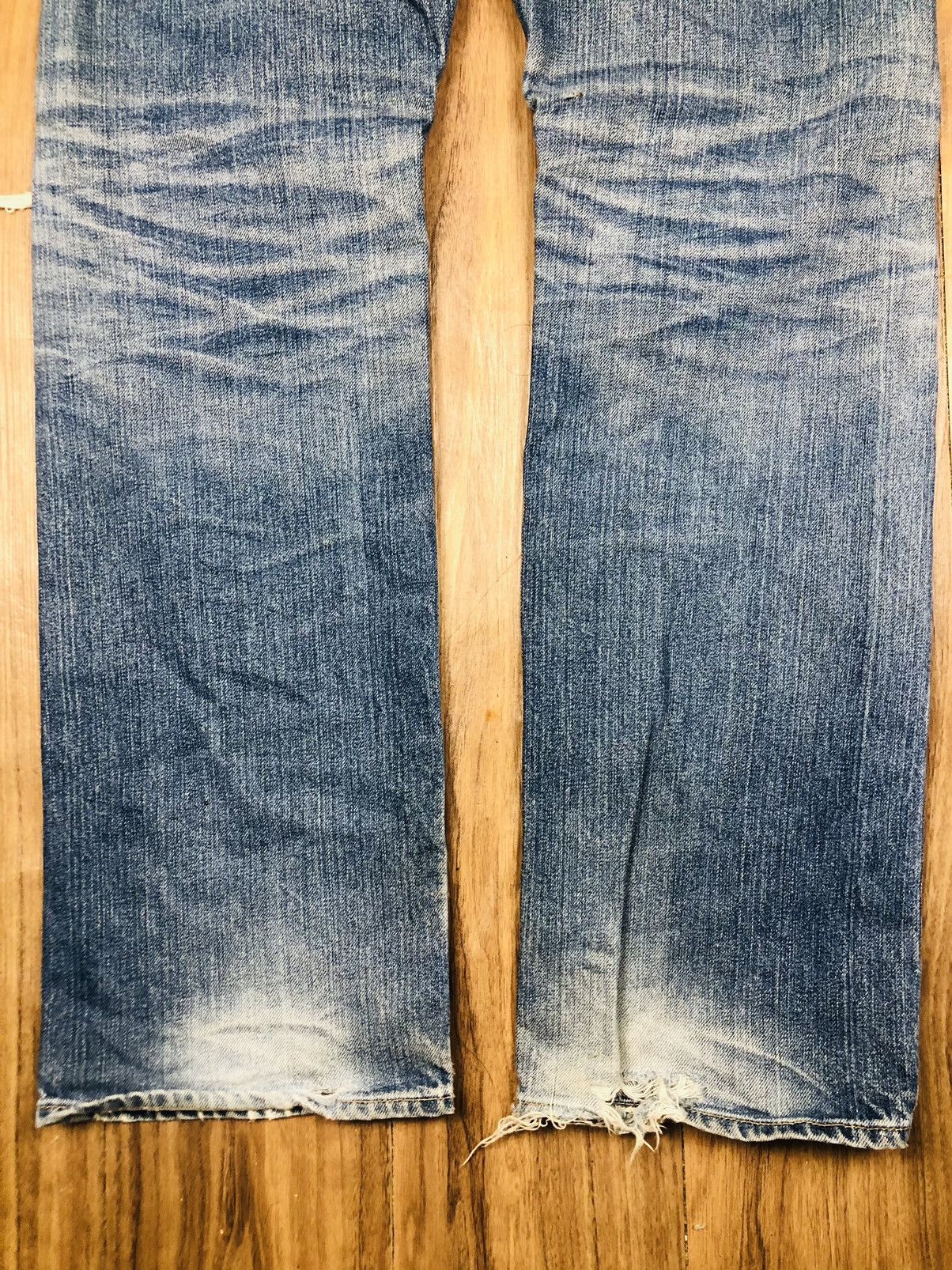 Takeo Kikuchi Takeo Kikuchi Ripped Jeans (35) Size US 34 / EU 50 - 14 Thumbnail
