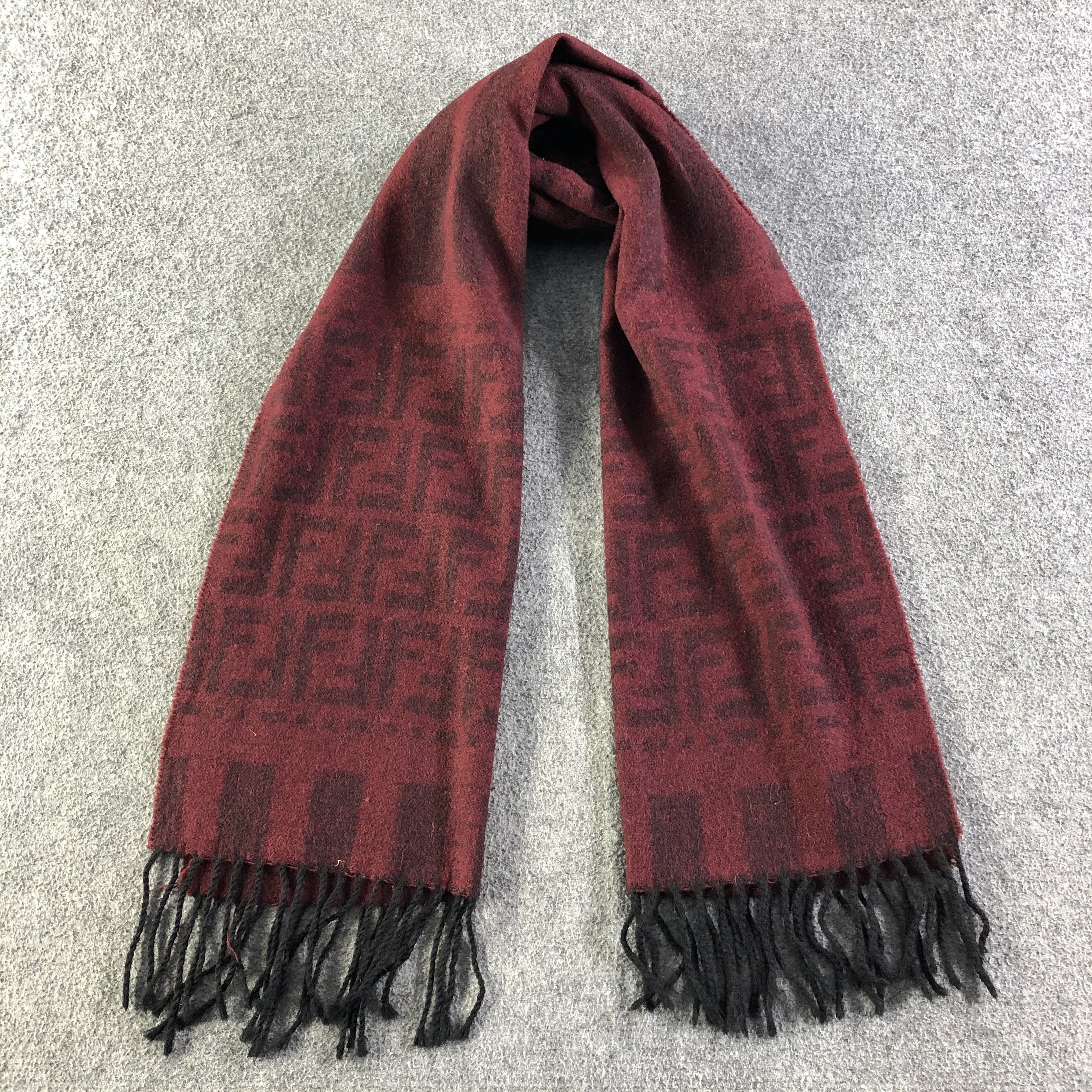 Vintage Fendi Monogram Scarf / Muffler / Neckwear P552 Size ONE SIZE - 1 Thumbnail