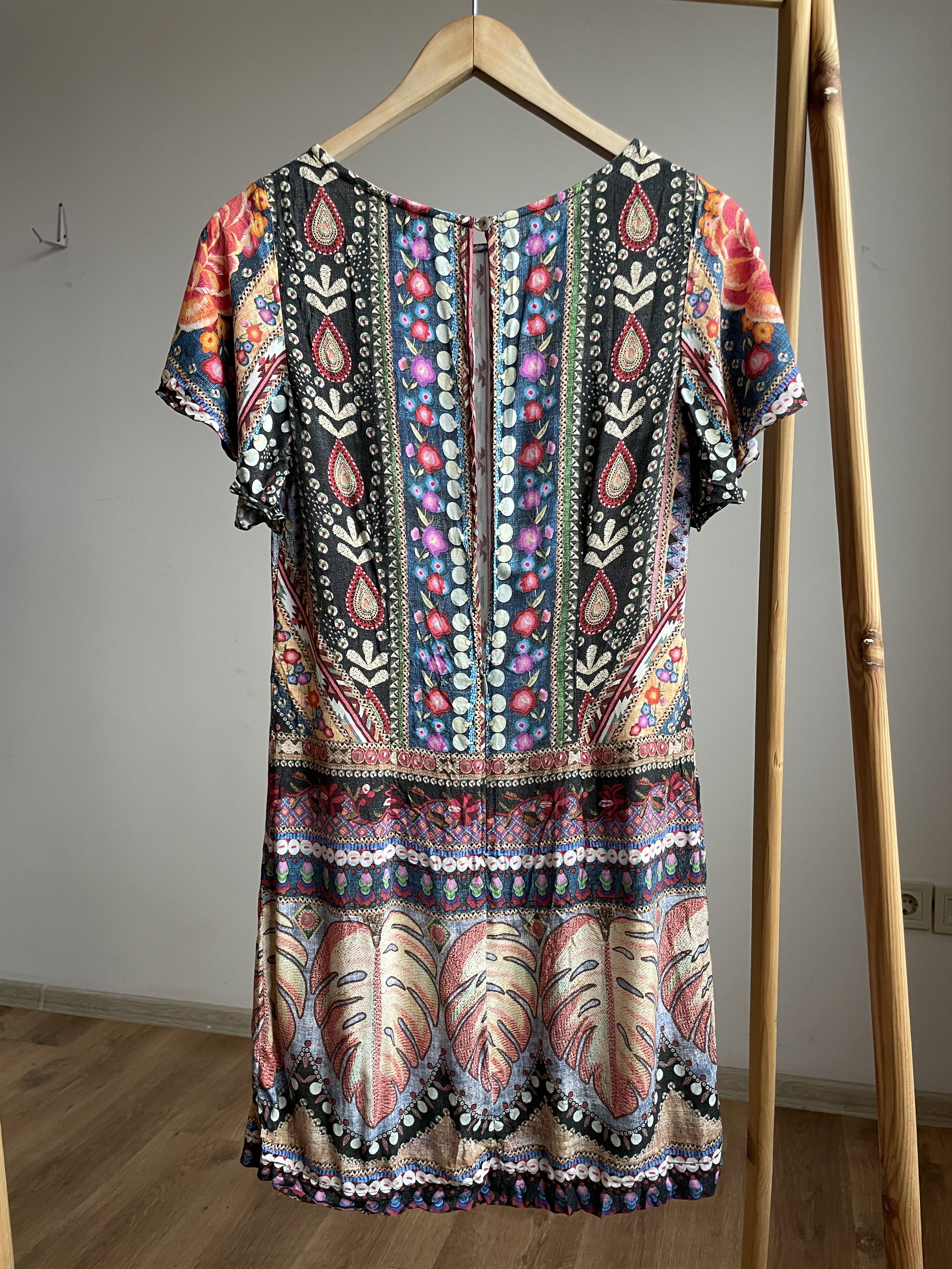 Farm Rio Farm Rio Short Sleeve Tunic Dress Size P Size S / US 4 / IT 40 - 2 Thumbnail