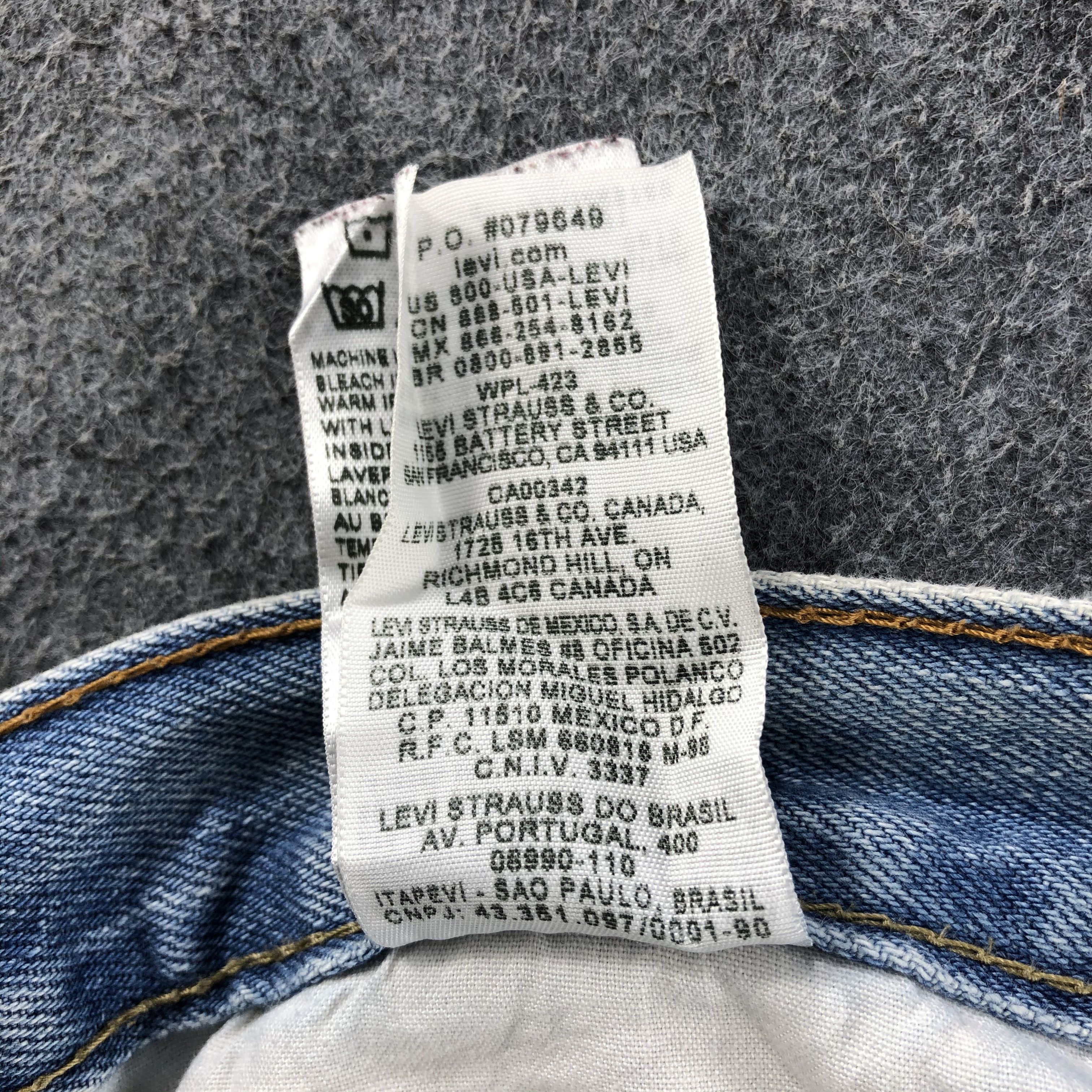 Levi's Vintage Levis 505 Light Wash Jeans-J1280 Size US 37 - 11 Thumbnail