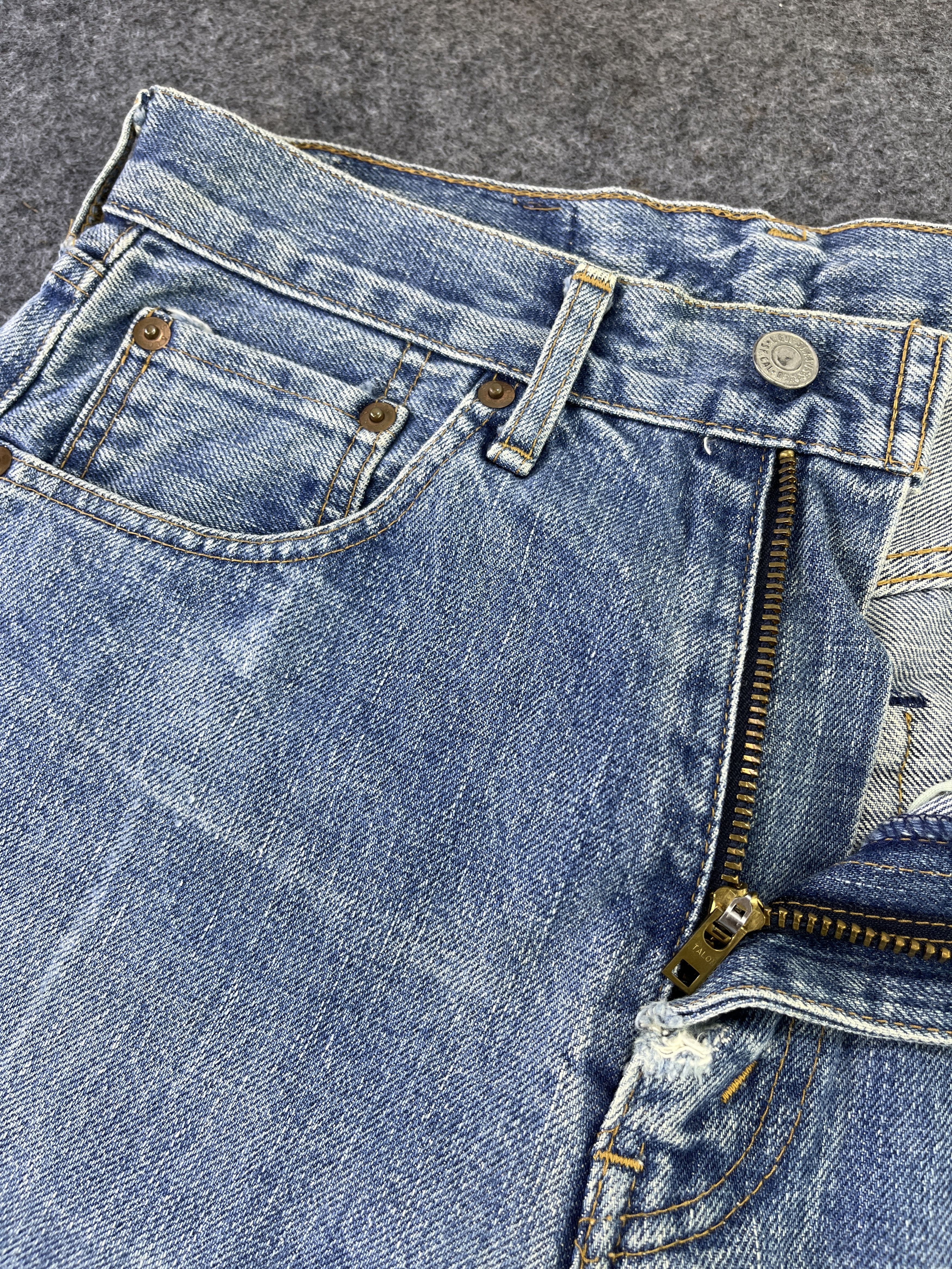Levi's 90’s Vintage Levis 502 Selvedge Jeans - J915 Size US 29 - 8 Thumbnail