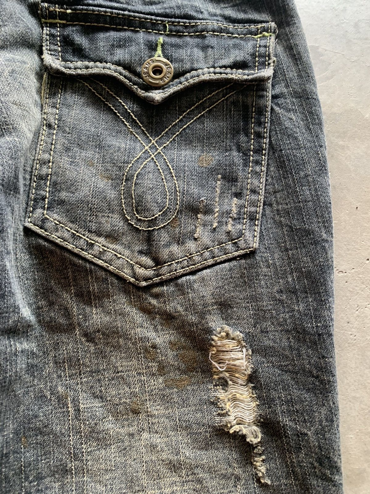 20471120 × Designer × Japanese Brand flare i6w9 lgb inspired jeans distressed japanese style Size 30" / US 8 / IT 44 - 19 Thumbnail