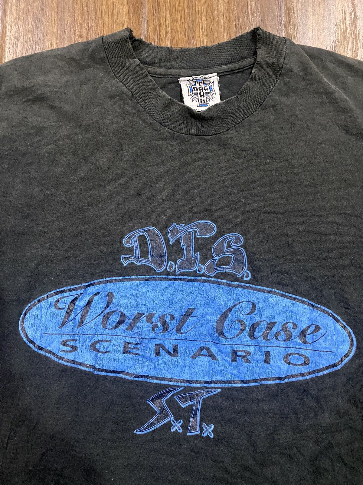 Dogtown 90s Distress SUICIDAL TENDENCIES x DOGTOWN Skate Tee Size US L / EU 52-54 / 3 - 6 Thumbnail