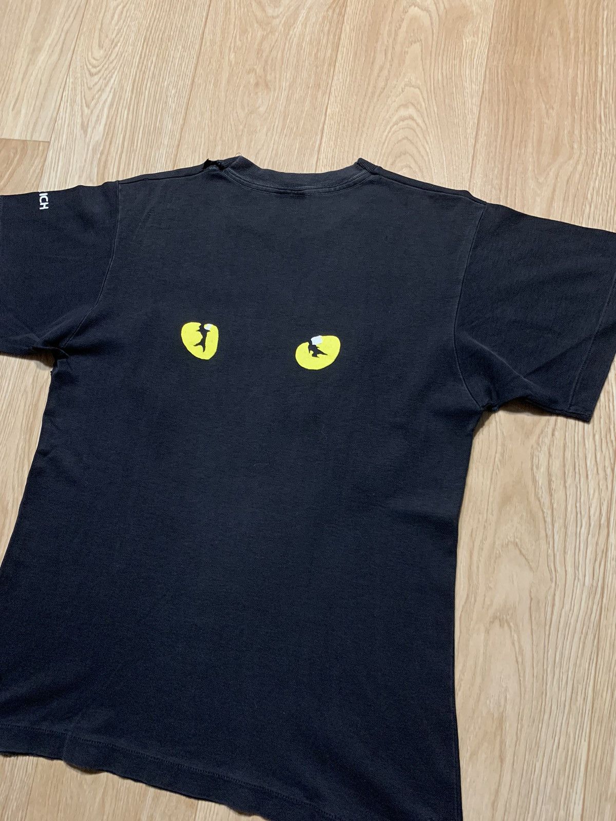 Vintage Rare Vintage 1981 CATS Musical T-Shirt Size US M / EU 48-50 / 2 - 14 Thumbnail