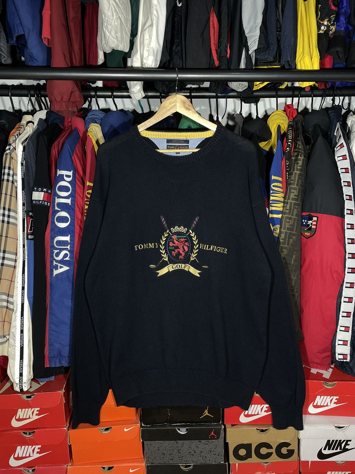 Tommy Hilfiger Sweater Tommy Hilfiger Crest 90’s Vintage Size US XL / EU 56 / 4 - 1 Thumbnail