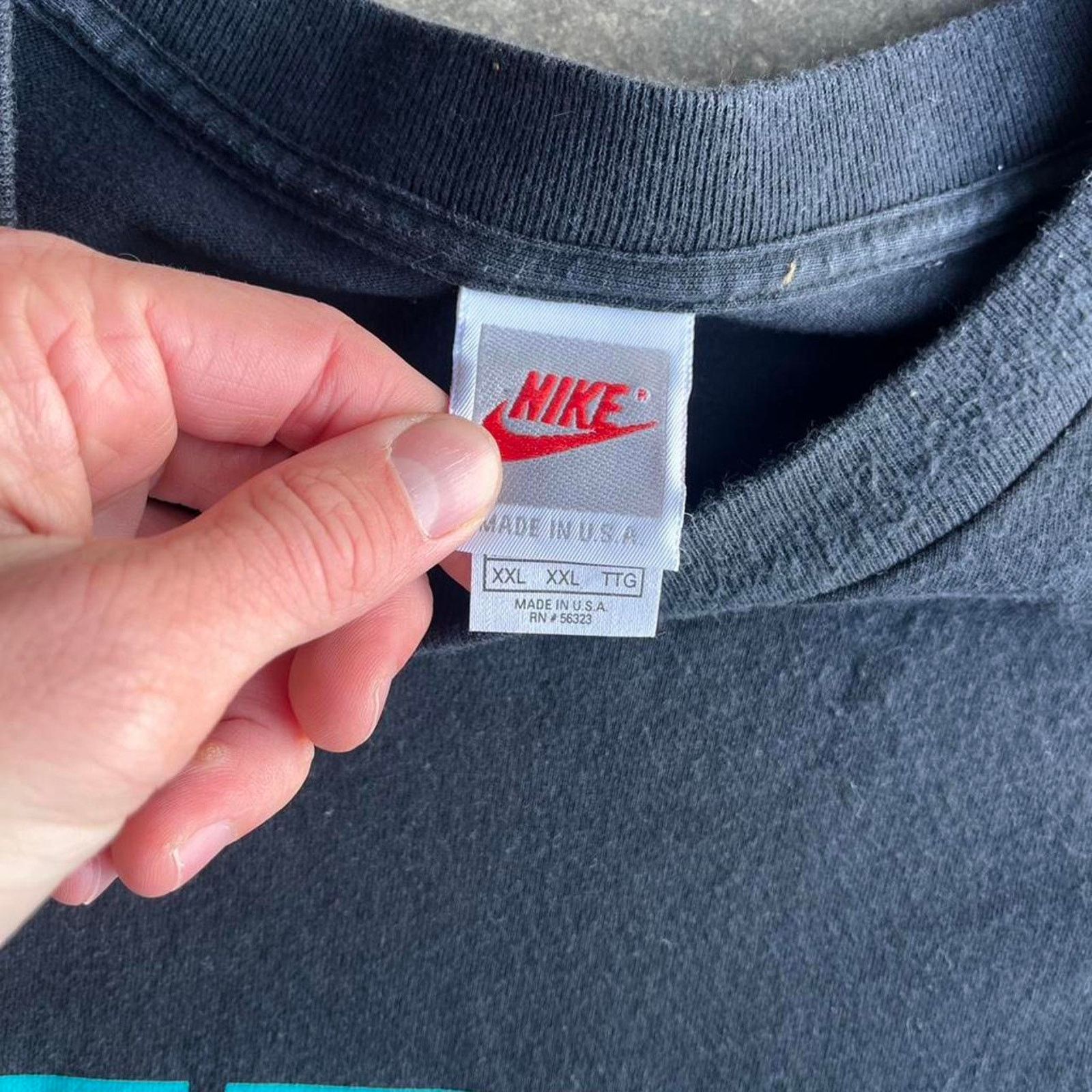 Nike 90s nike spellout tee Size US XL / EU 56 / 4 - 4 Thumbnail