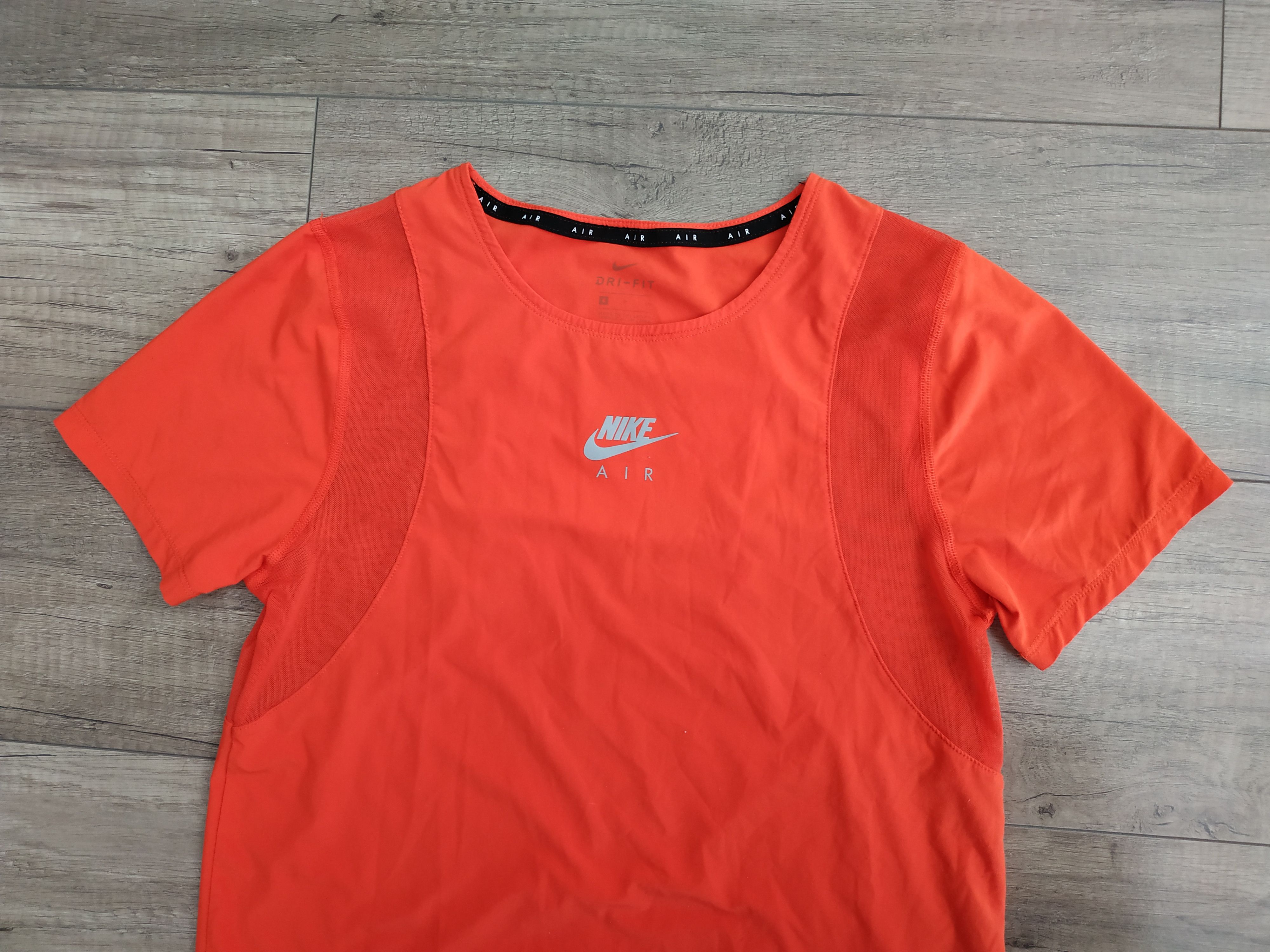 Nike Nike Dri-Fit Women's Reflective Training T-shirt Top, SMALL Size S / US 4 / IT 40 - 4 Thumbnail