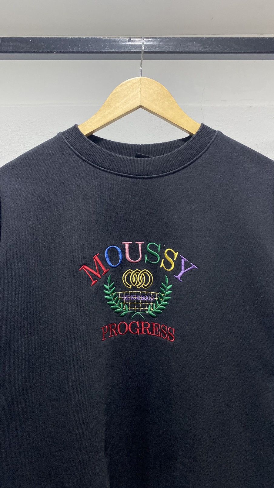 Designer × MOUSSY Big Logo Sweatshirt Size ONE SIZE - 4 Thumbnail