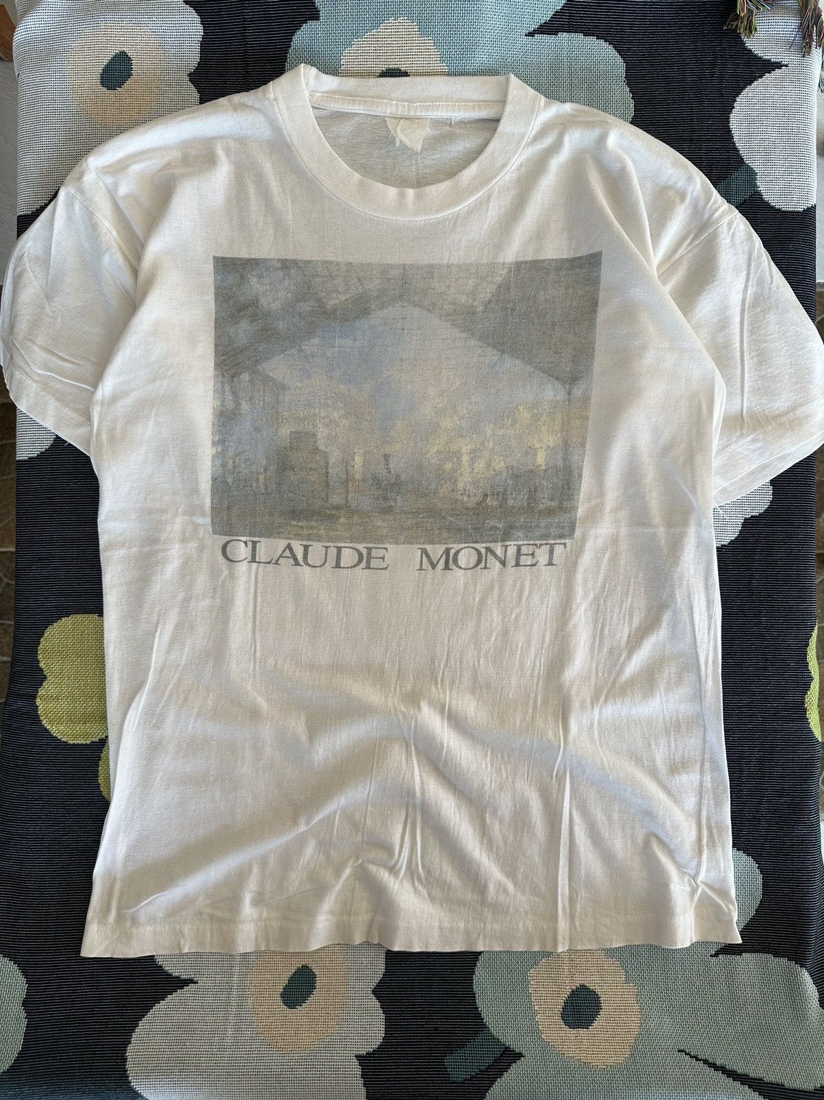 image of Vintage 90's Claude Monet "gare Saint-Lazare" (Monet Series) in White, Men's (Size Large)