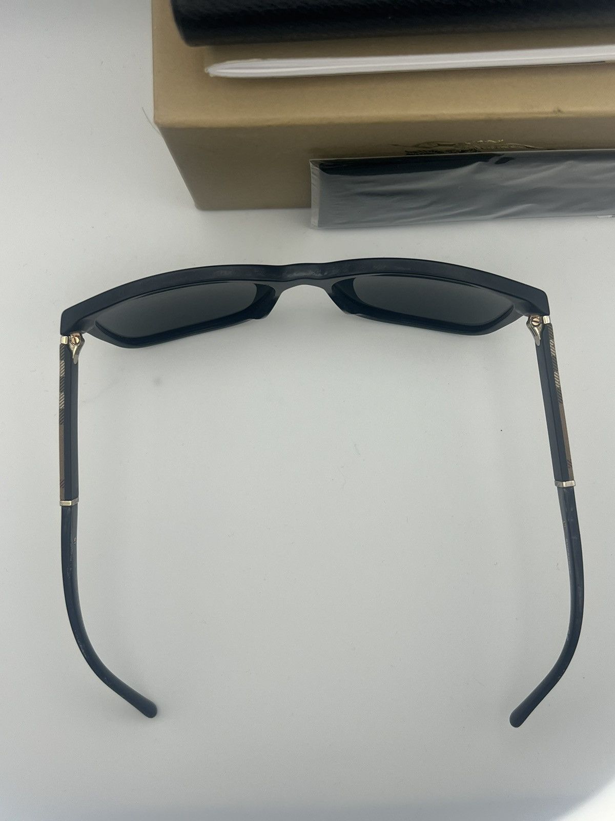 Burberry Burberry check sunglasses Size ONE SIZE - 4 Thumbnail
