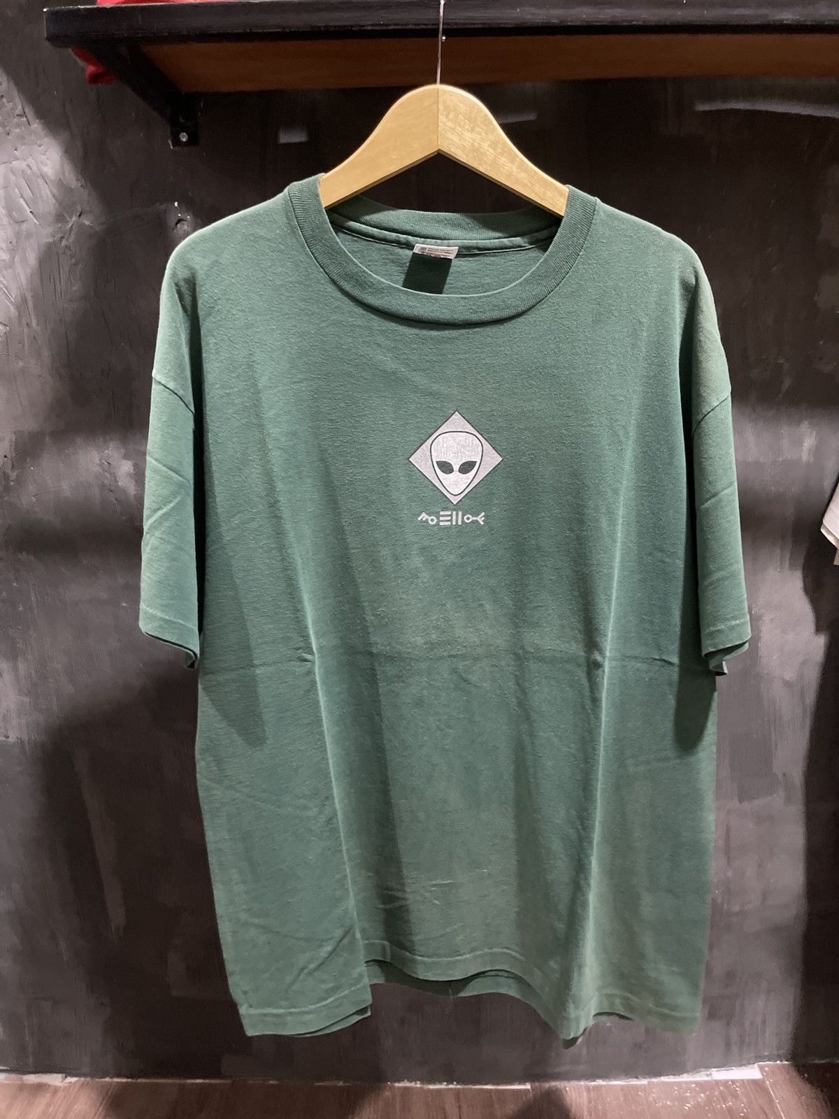 image of Anvil x Vintage Alien T Shirt in Green, Men's (Size XL)