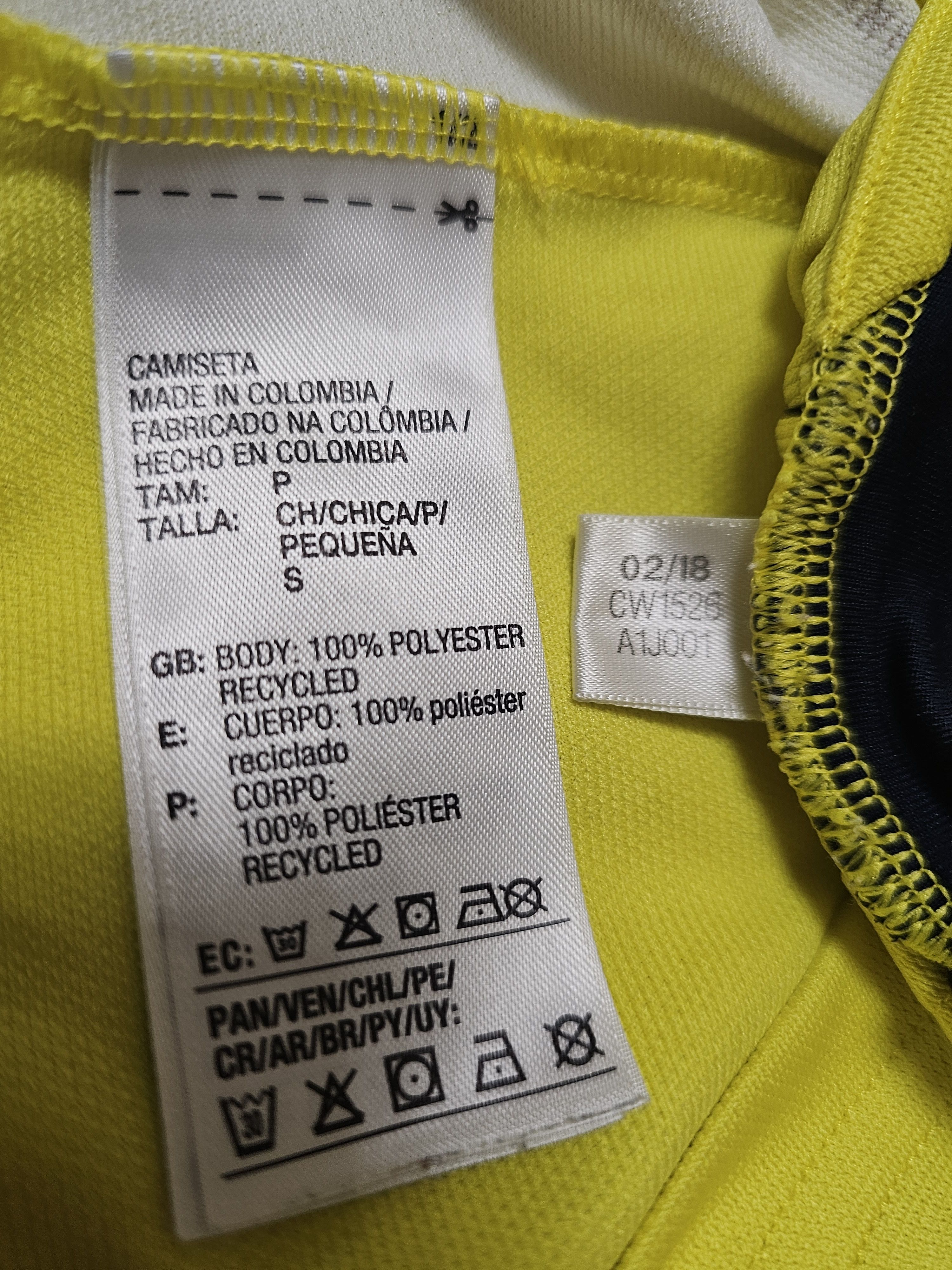 Adidas COLOMBIA 2018 2019 HOME FOOTBALL SHIRT SOCCER JERSEY Size US S / EU 44-46 / 1 - 7 Thumbnail