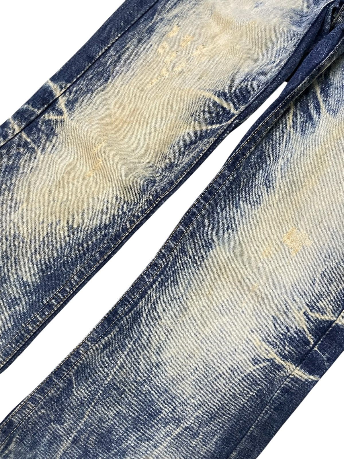 If Six Was Nine × LOWBOX × Le Grande Bleu (L.G.B.) Red Papper Japan Feather Wings Embellish Shatter Glass Jeans Size US 30 / EU 46 - 4 Thumbnail