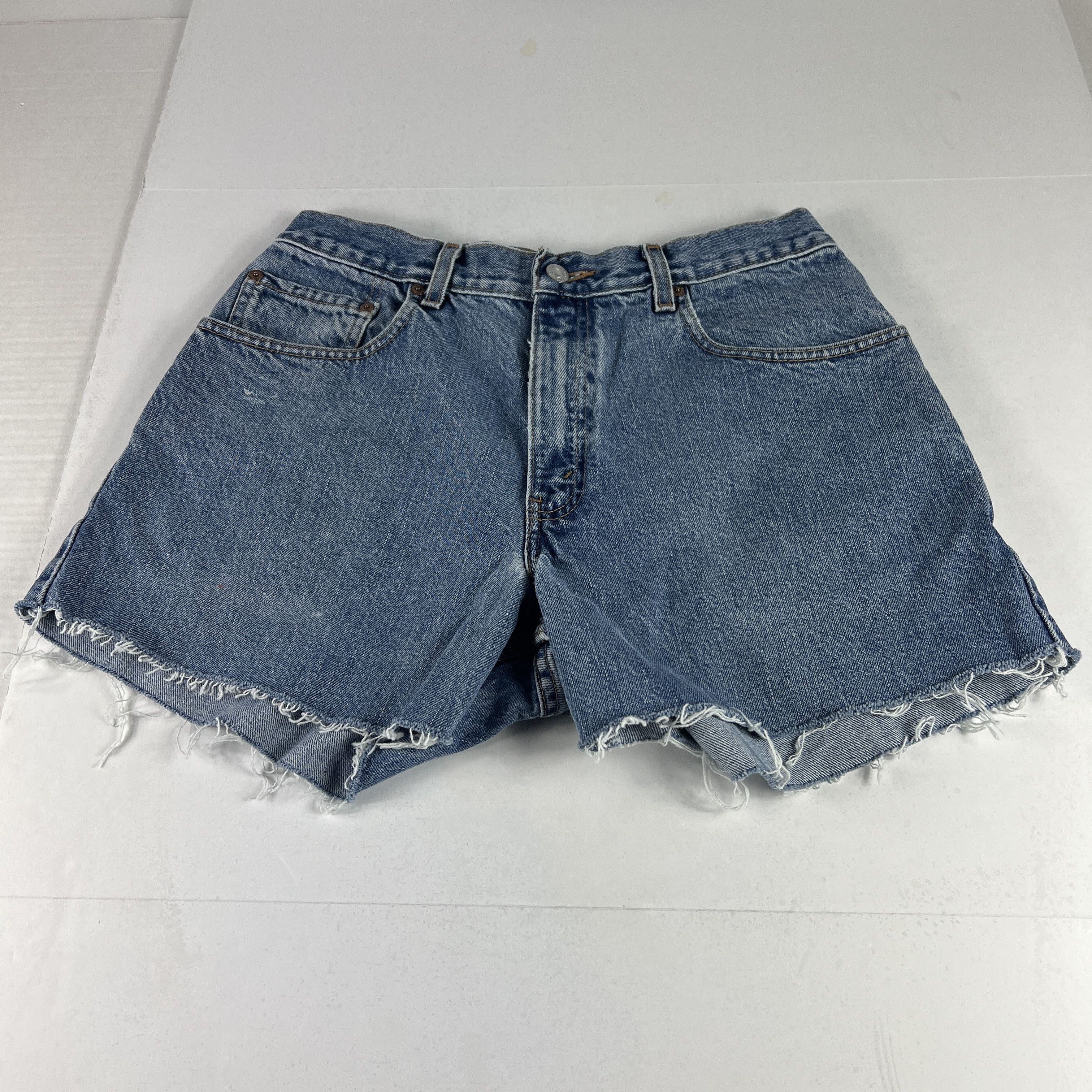 Levi's × Vintage Y2K Levi's Jeans Shorts 560 Loose Faded Cut Off Denim Jorts Size US 31 - 1 Thumbnail