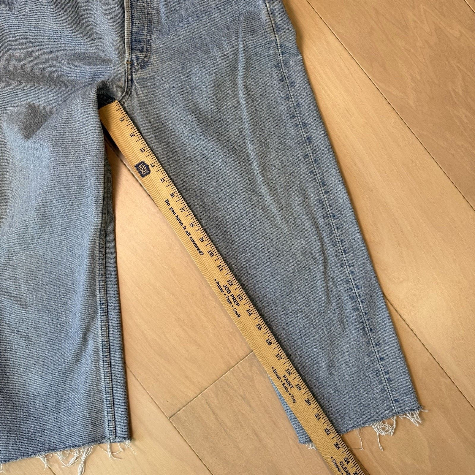 Levi's Vintage Levis 501 Jeans 26 Blue Straight Leg 90s Denim Size US 26 / EU 42 - 6 Thumbnail