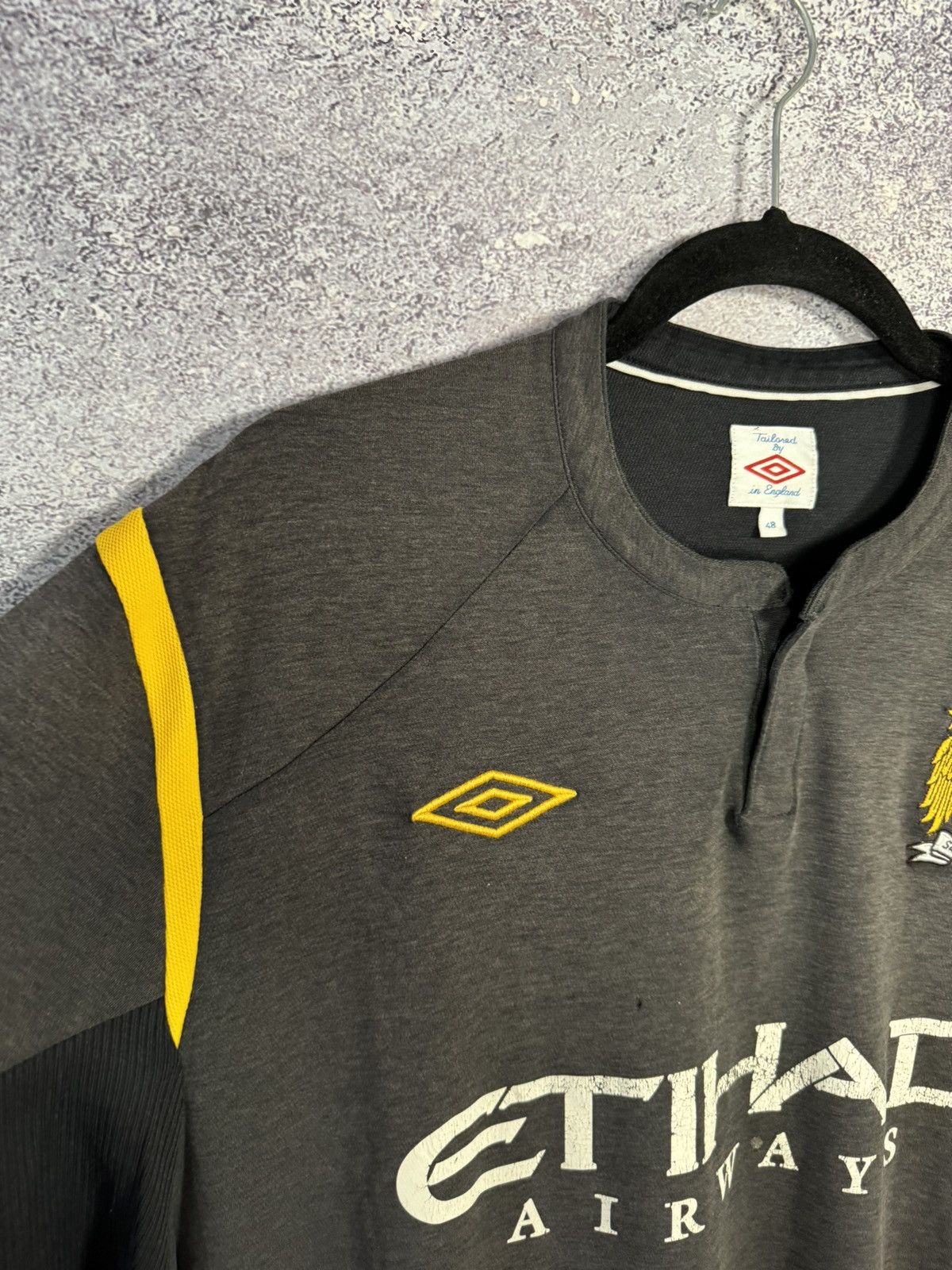 Umbro × Vintage Vintage Manchester City 2009/10 Umbro Jersey 2XL size Size US XXL / EU 58 / 5 - 7 Thumbnail