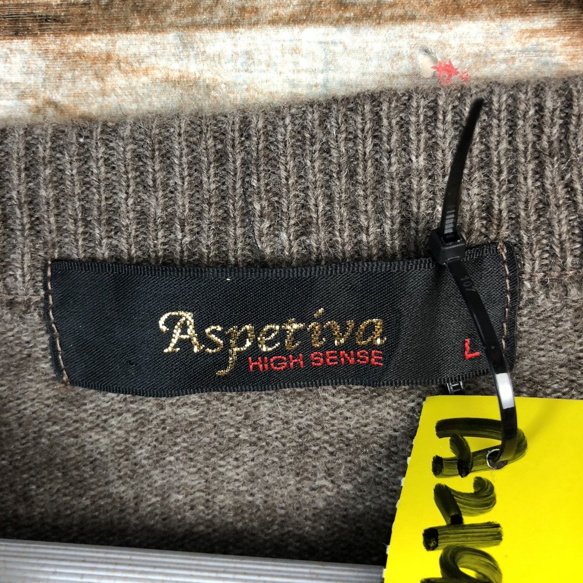 Homespun Knitwear Aspetiva Brown vintage Knitwear #A2199 Size US L / EU 52-54 / 3 - 10 Thumbnail