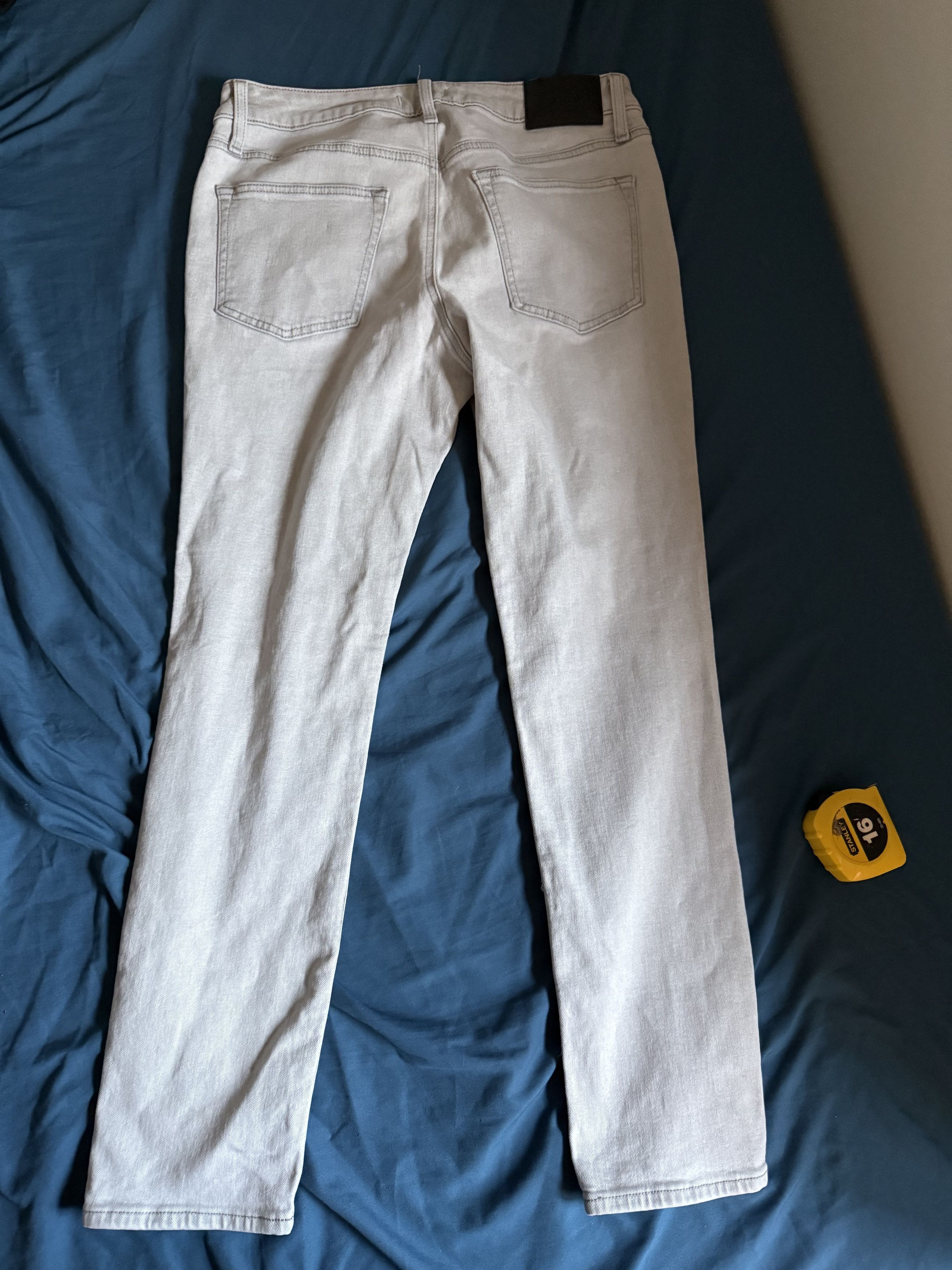 Express Express Skinny Grey Hyper Stretch Jeans 31x30 $98 Size US 31 - 4 Thumbnail