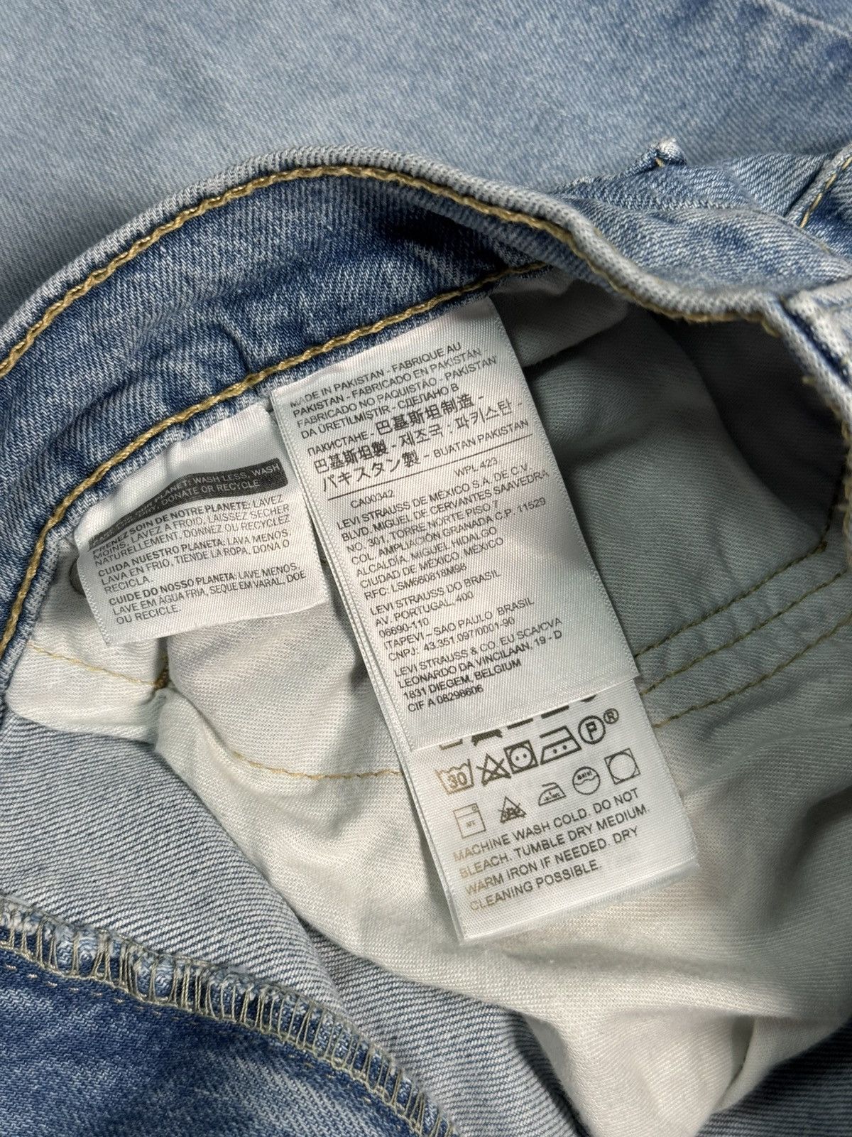 Levi's Levi’s 502 Jeans W36 L32 Light Wash Vintage Distressed Denim Size US 36 / EU 52 - 8 Thumbnail