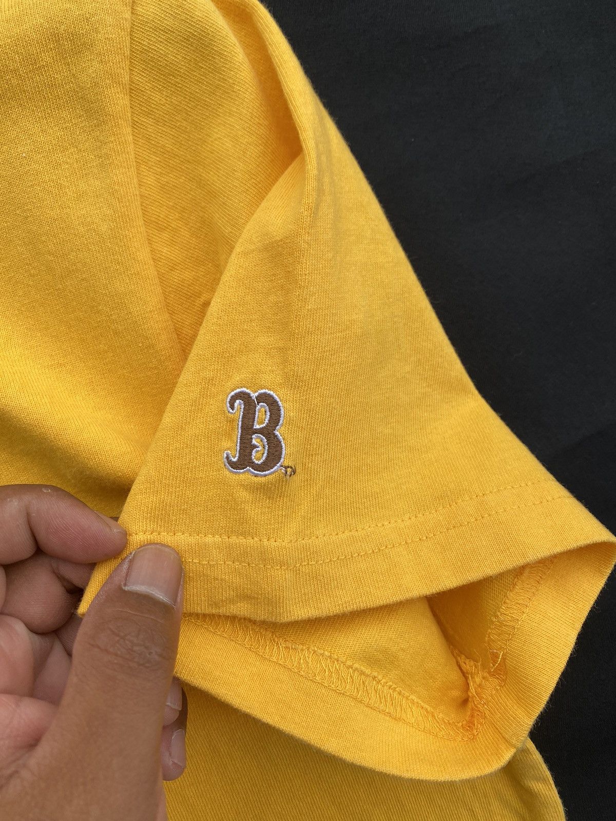 Vintage Rare Vintage UCLA Bruins Tshirt Size US S / EU 44-46 / 1 - 8 Thumbnail