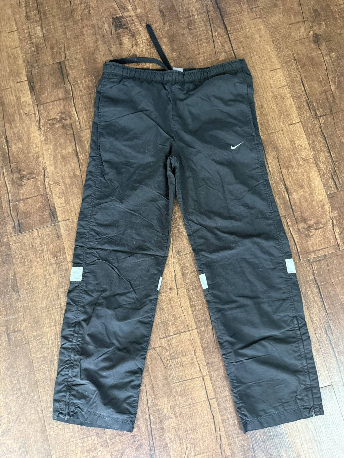 Nike Vintage Nike Track Pants Size US 32 / EU 48 - 1 Thumbnail