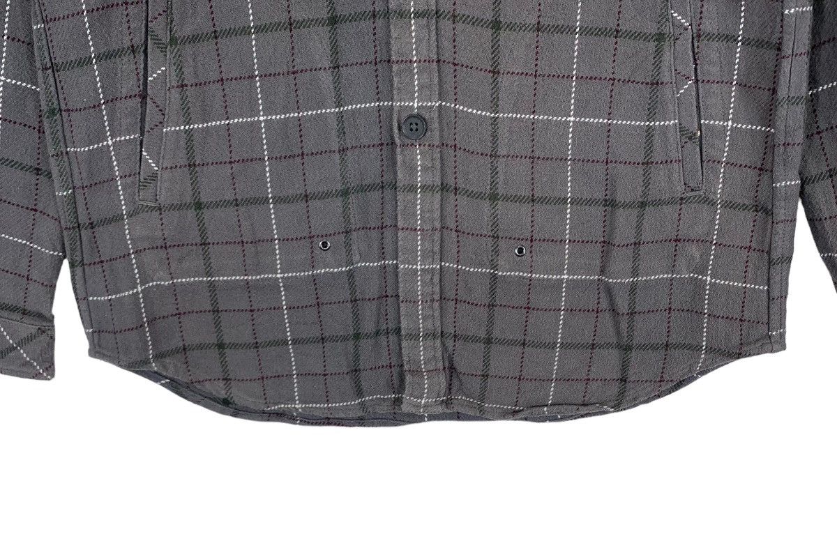 Undercover × Uniqlo 🔥🔥UNDERCOVER X UNIQLO TARTAN FLANNEL Size US S / EU 44-46 / 1 - 7 Thumbnail