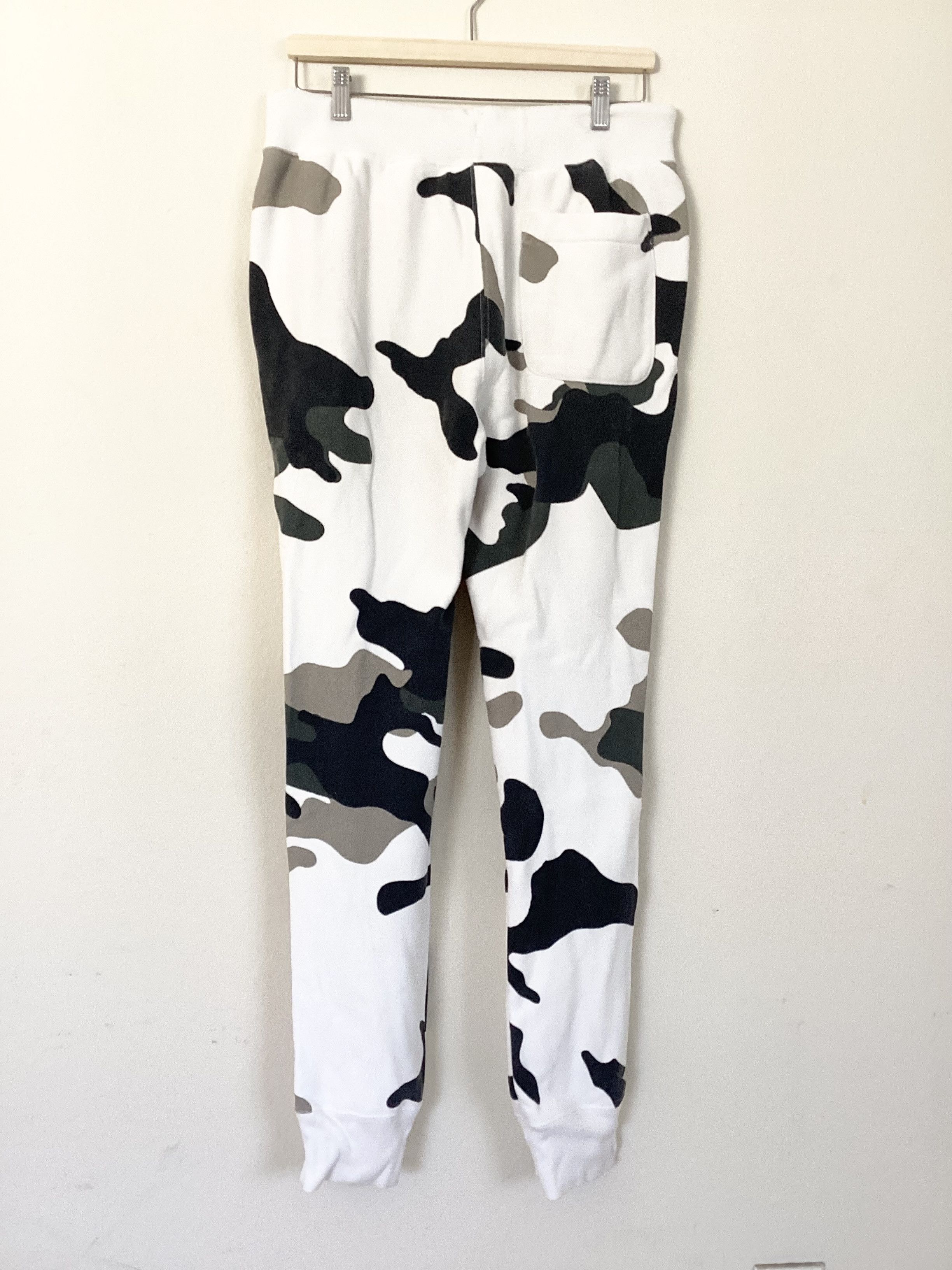 Champion (M) Champion Snow camo Sweatpants Vintage Tag Size US 32 / EU 48 - 4 Thumbnail