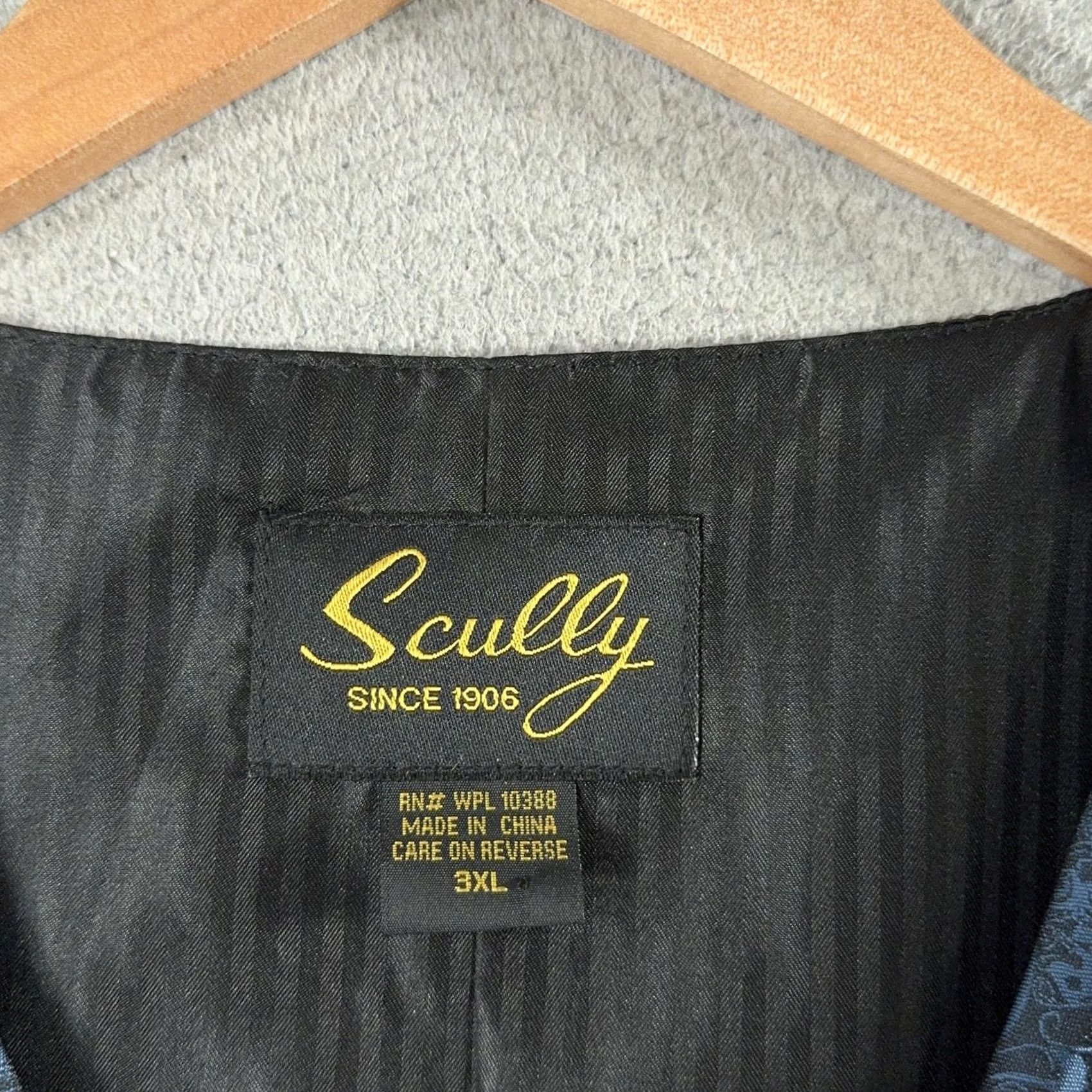 Scully VINTAGE Scully Mens 3XL Blue Paisley Western Suit Vest Waistcoat Notch Belted Back Formal Dress Mens Vest Size US XXL / EU 58 / 5 - 2 Thumbnail