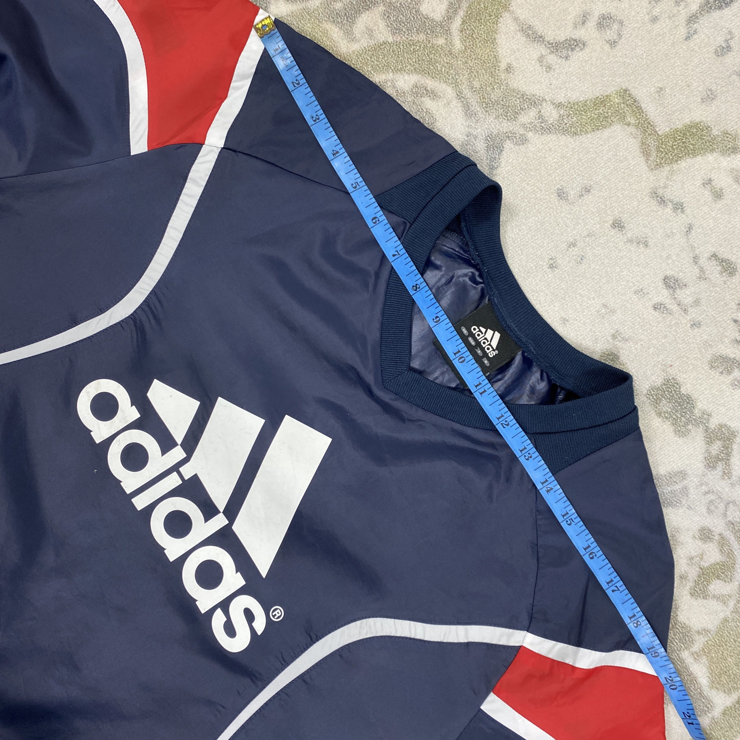 Adidas Vintage Adidas Light Jacket- J359 Size US L / EU 52-54 / 3 - 3 Thumbnail