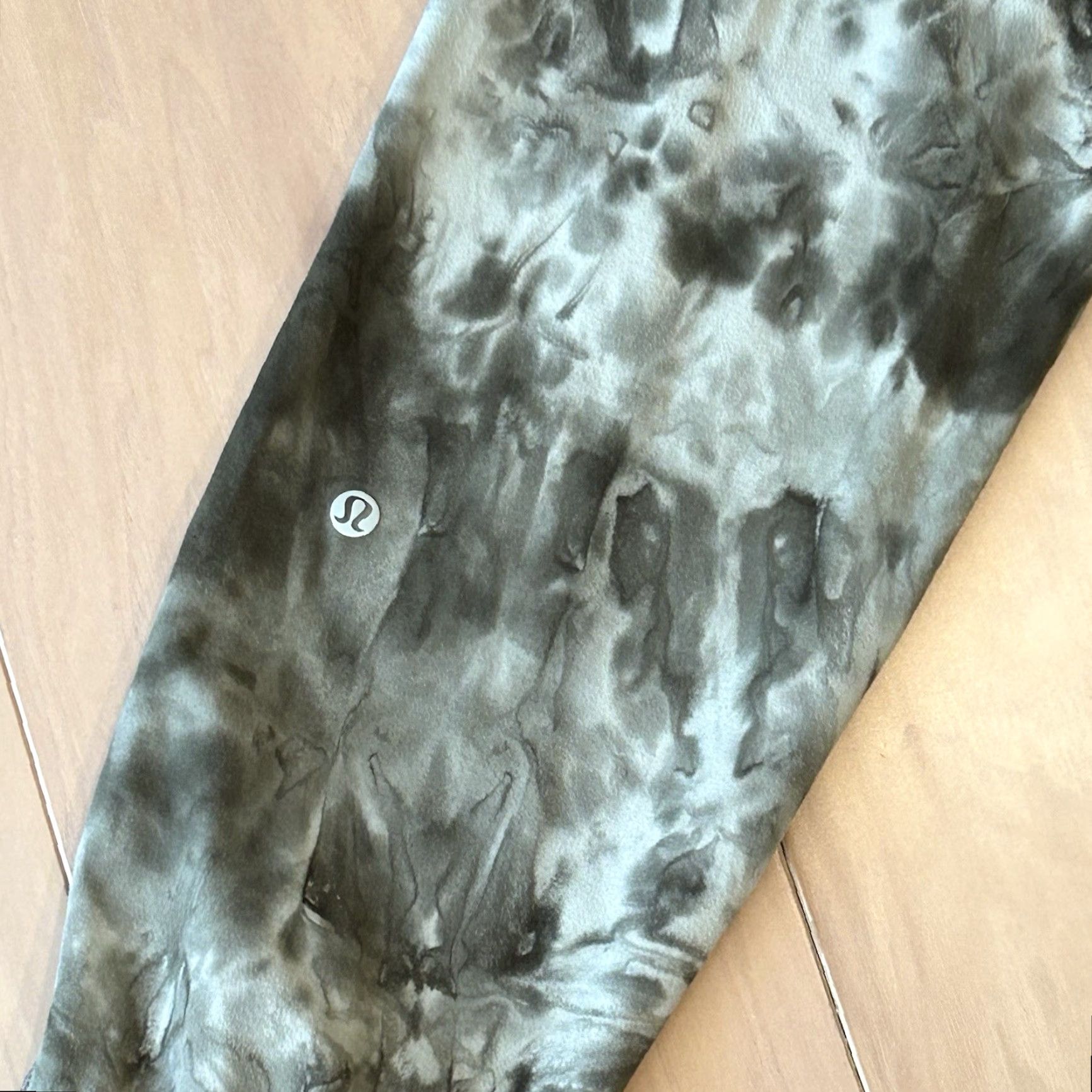 Lululemon VINTAGE Lululemon Ready to Rulu High-Rise Jogger Diamond Dye Women’s 8 Size 30" / US 8 / IT 44 - 5 Thumbnail