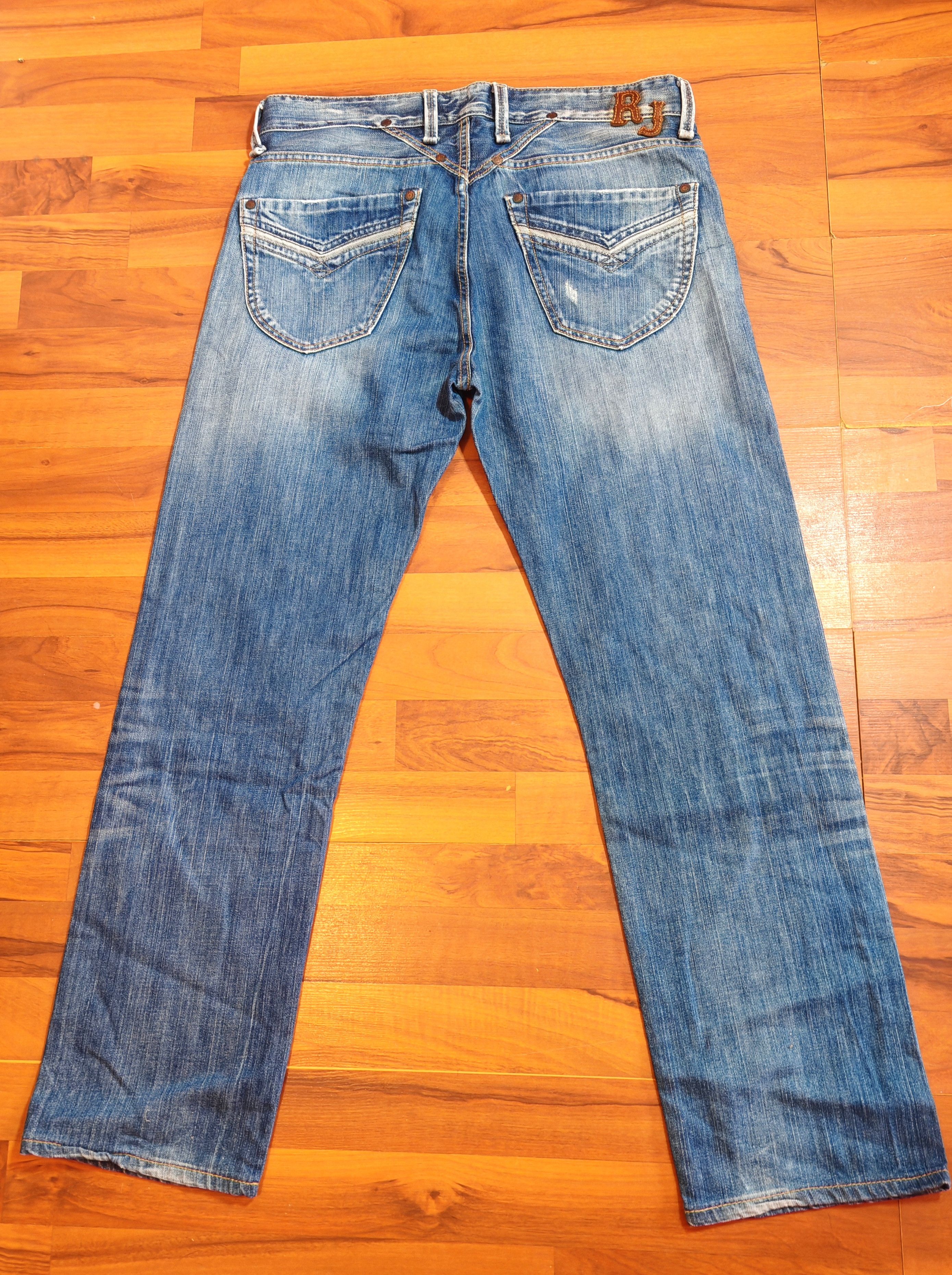 Replay × Vintage Replay Rare Y2K Straight Faded Whiskered Button Fly Jeans Size US 32 / EU 48 - 3 Thumbnail