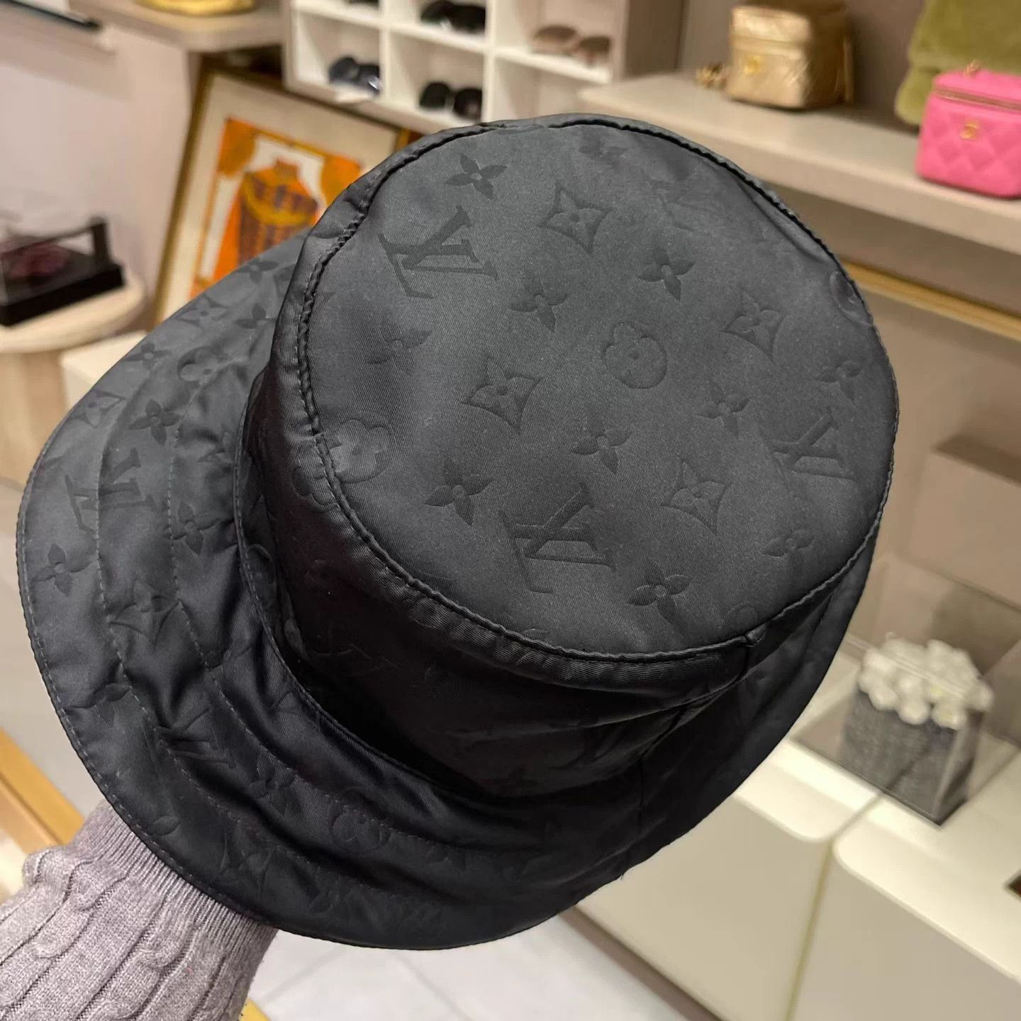 Louis Vuitton LV Double Sided Bucket Hat New L Size ONE SIZE - 5 Thumbnail