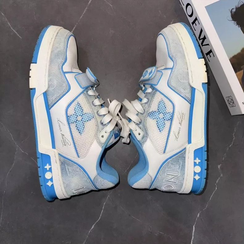 Louis Vuitton Louis Vuitton Sneakers in Blue and White-2507 Size US 8 / EU 41 - 4 Thumbnail