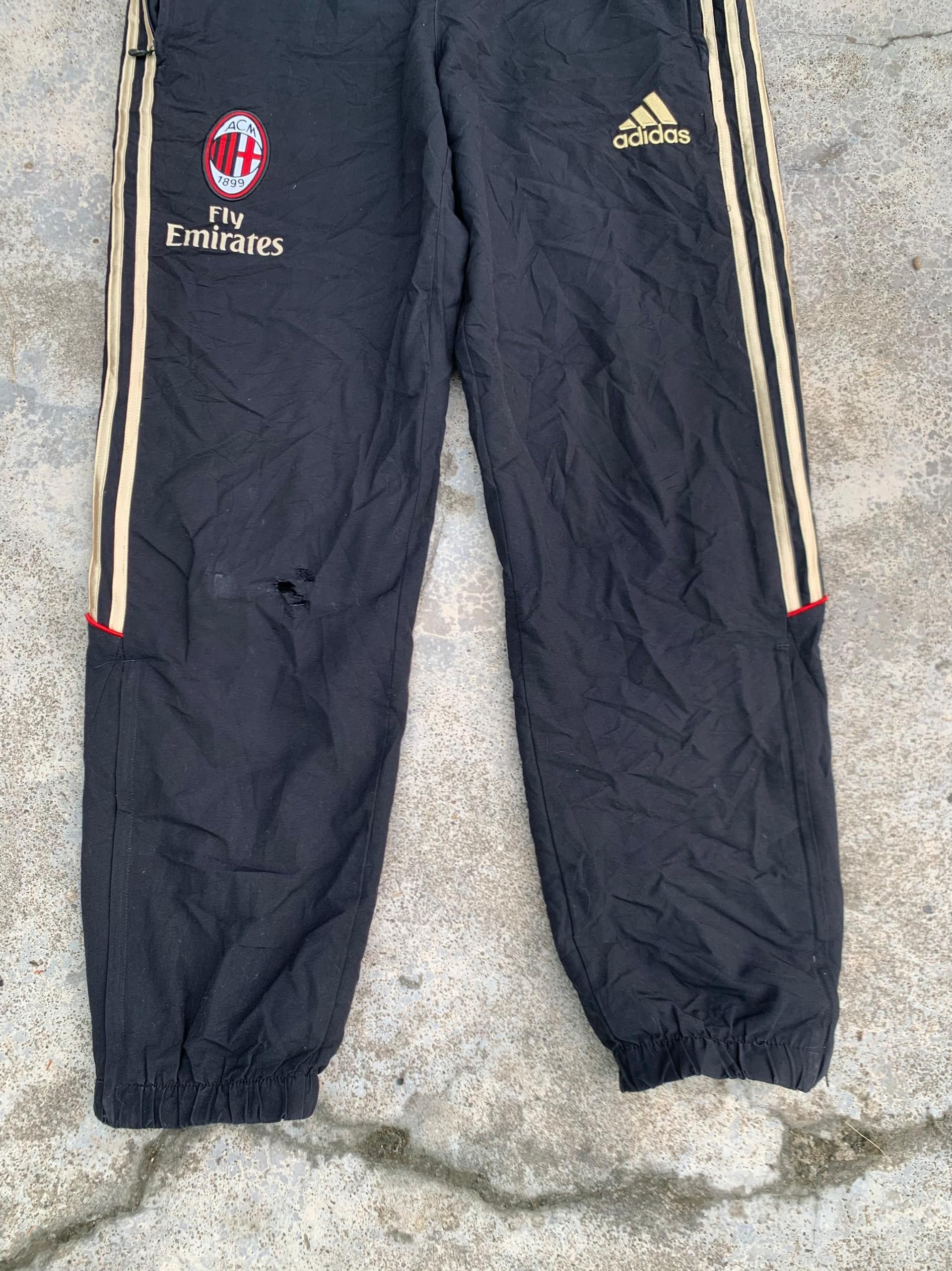 Adidas Vintage Ac Milan Adidas Soccer Pants Joggers Size US 32 / EU 48 - 4 Thumbnail