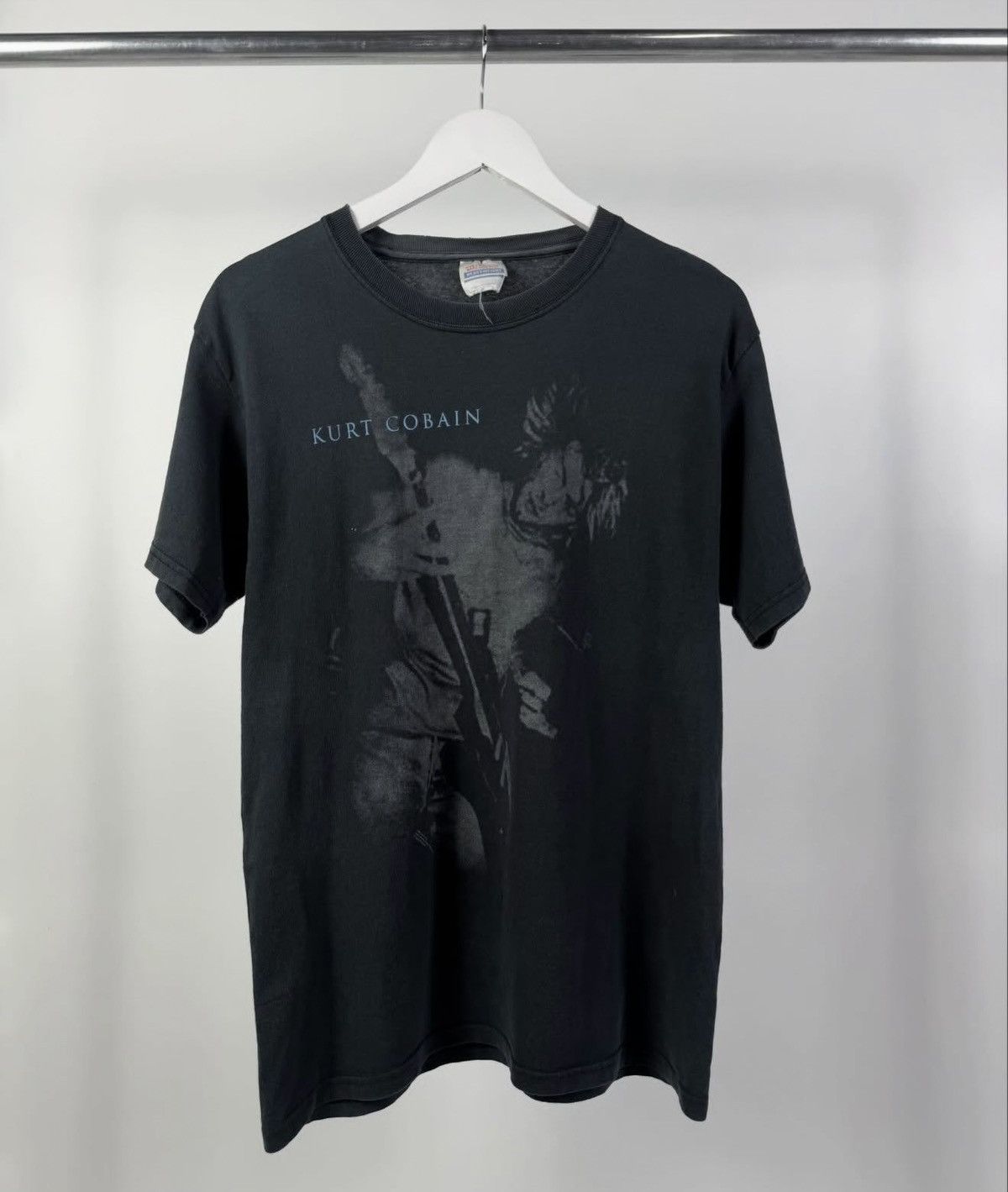 Vintage Vintage 2005’ Kurt Cobain Shirt Size US M / EU 48-50 / 2 - 1 Thumbnail