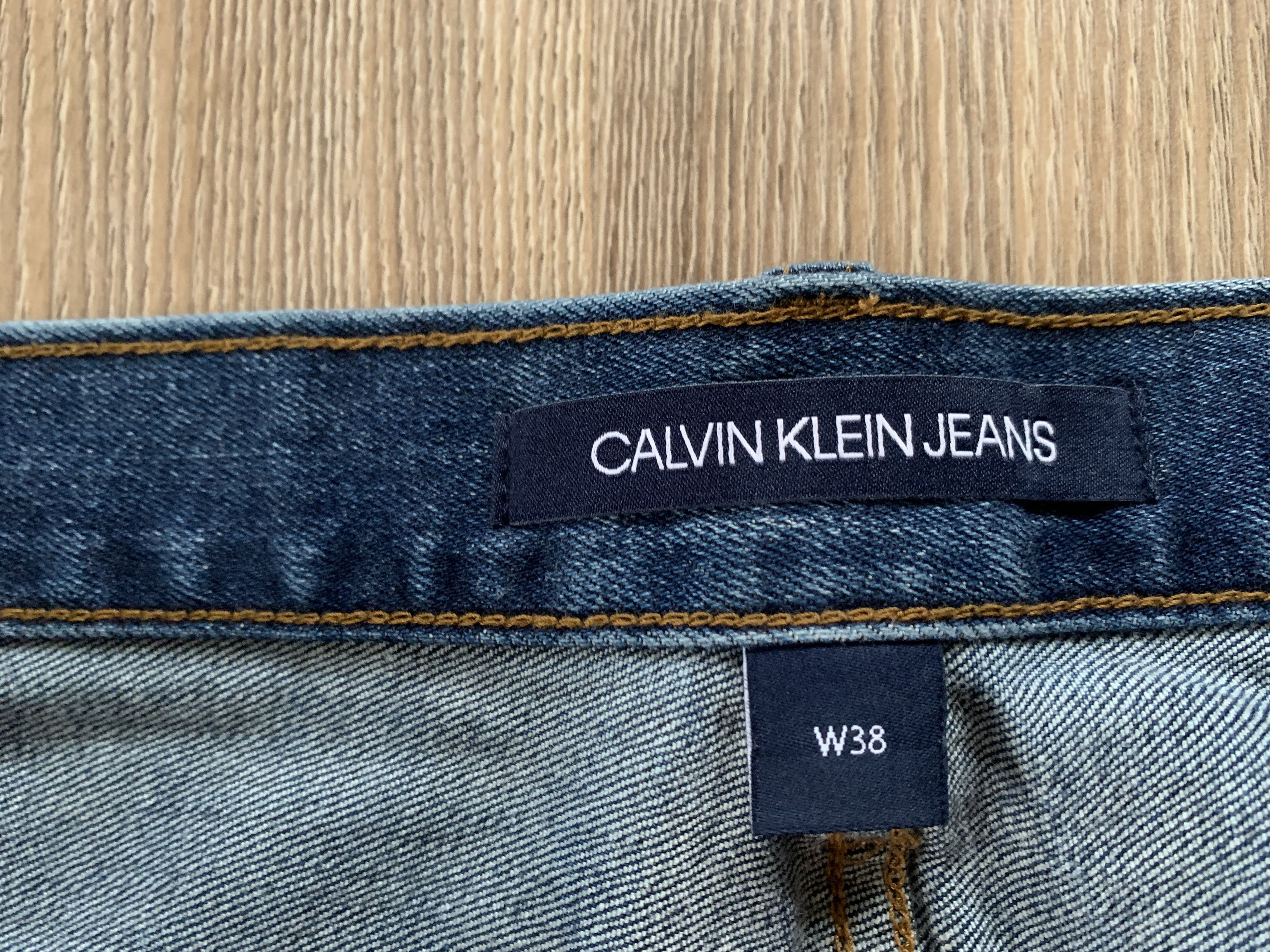 Calvin Klein Men's Vintage Calvin Klein Denim Shorts Size US 38 / EU 54 - 7 Thumbnail