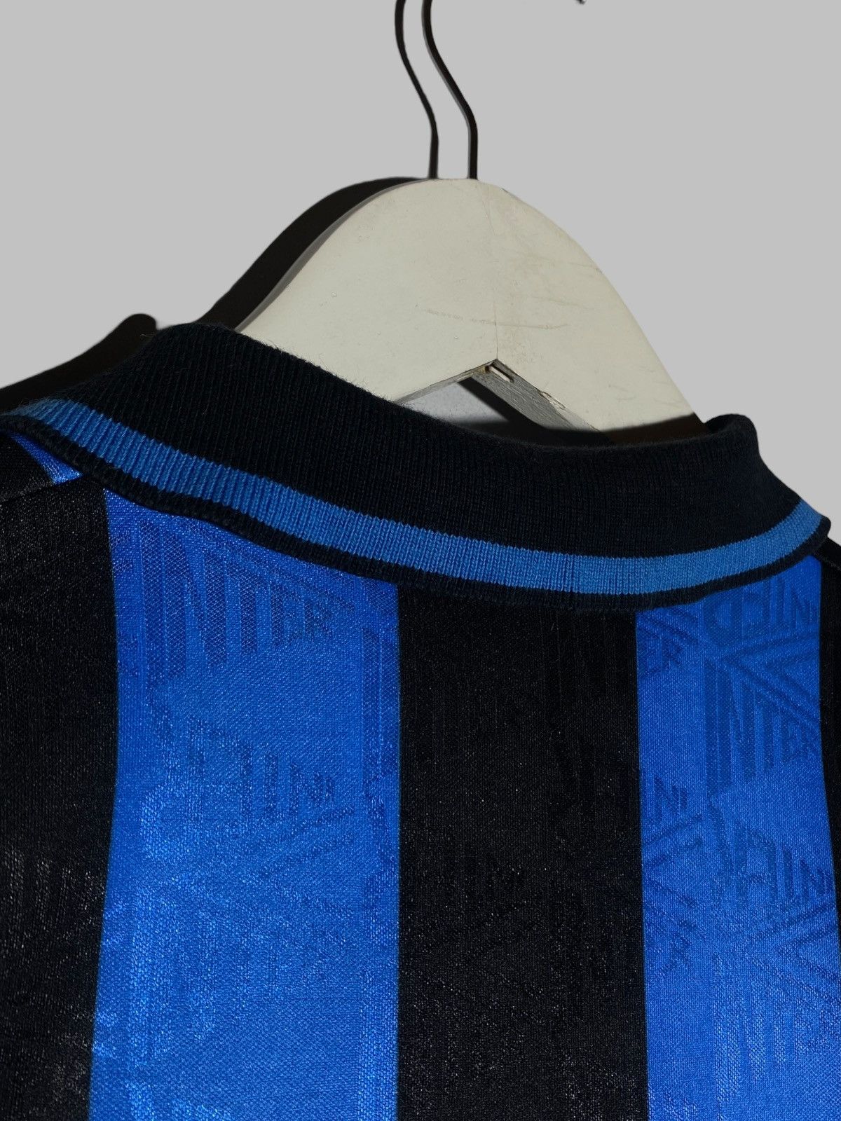 Umbro 🔥 INTER MILAN 1991/92 UMBRO FITGAR JERSEY Y2K ZLATAN CORE Size US XL / EU 56 / 4 - 16 Thumbnail