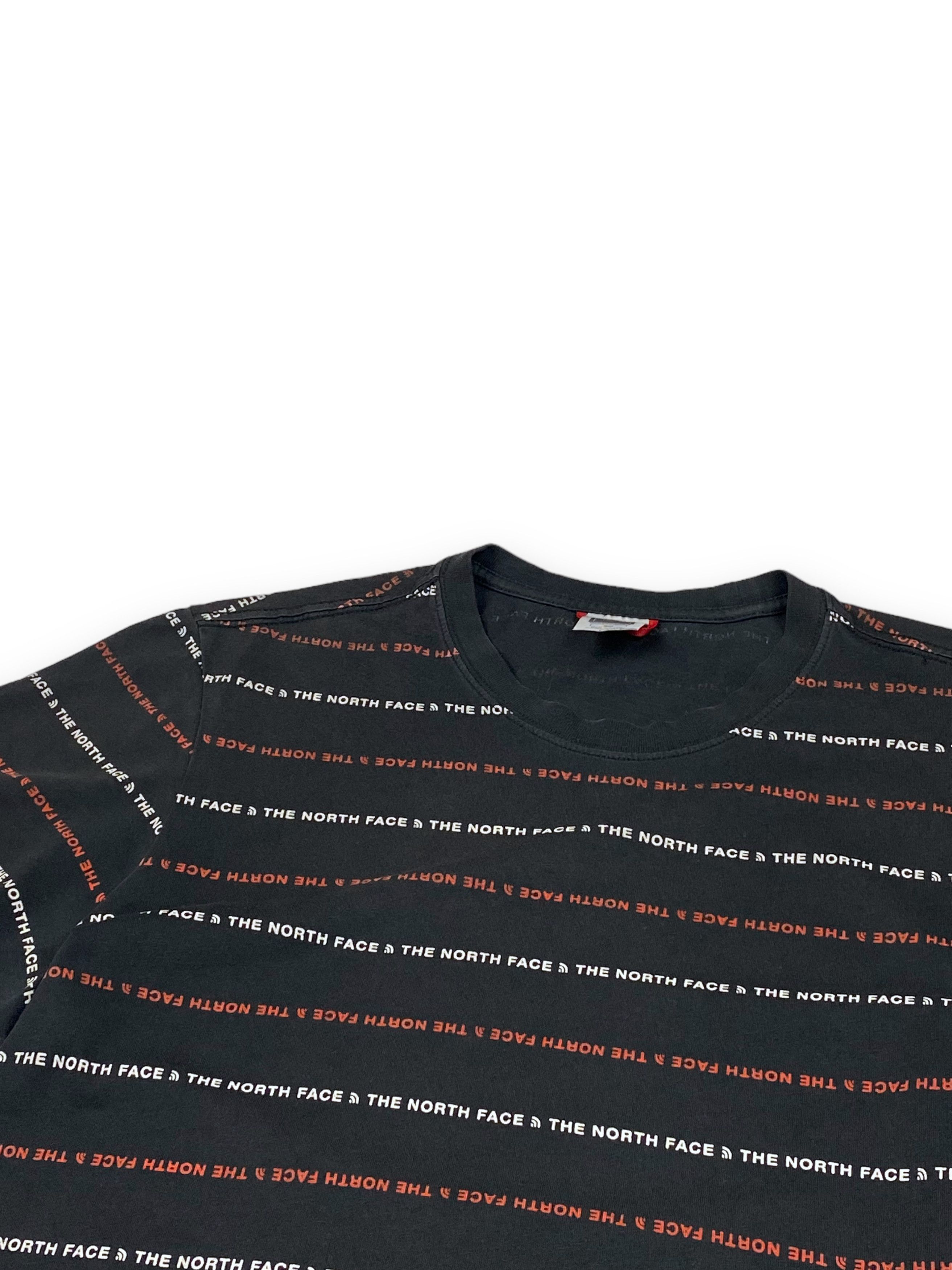 The North Face Vintage THE NORTH FACE Monogram Black Faded T-Shirt M782 Size US S / EU 44-46 / 1 - 4 Thumbnail