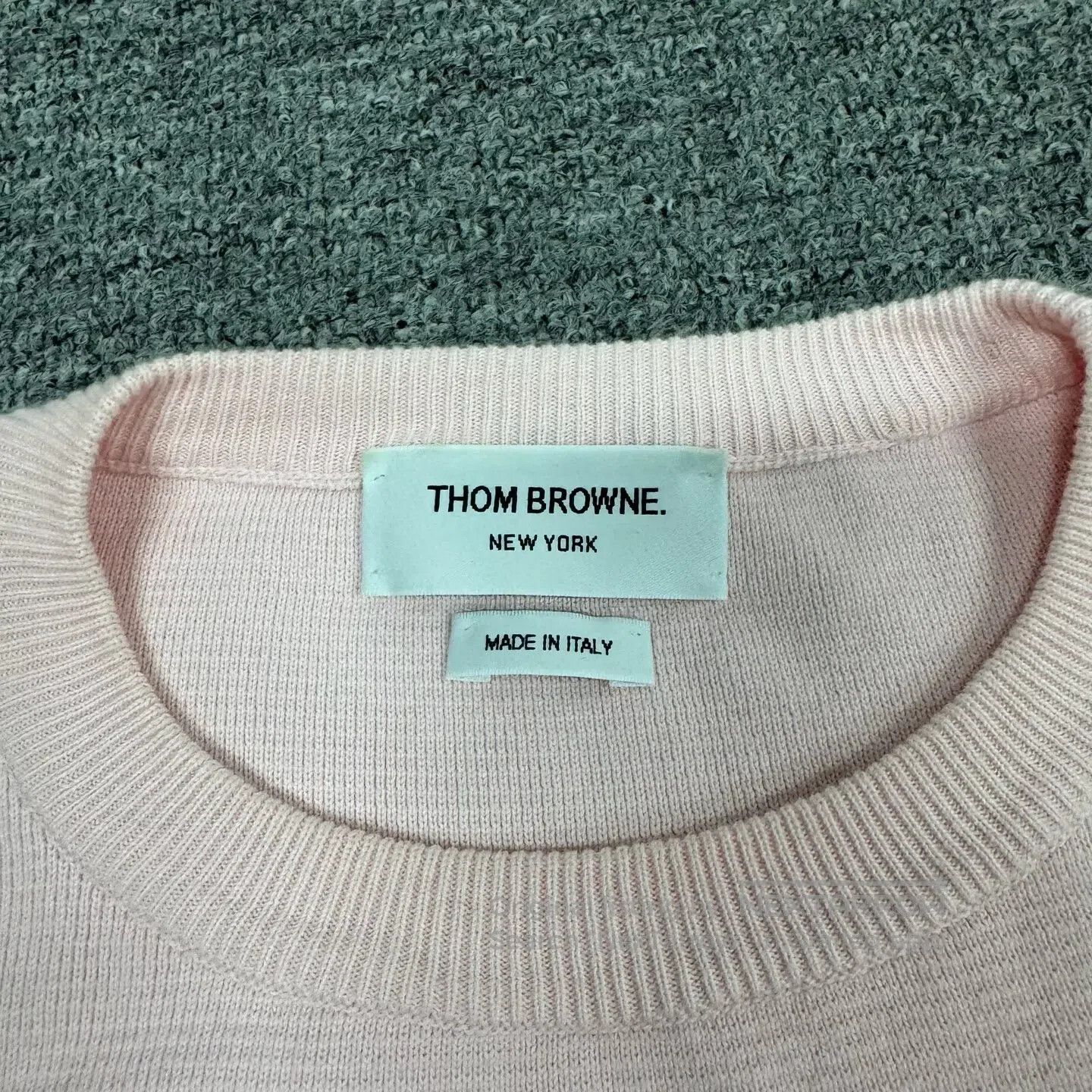 Thom Browne Thom Browne size 3 Light pink classic four stripes round-ne Size L / US 10 / IT 46 - 5 Thumbnail