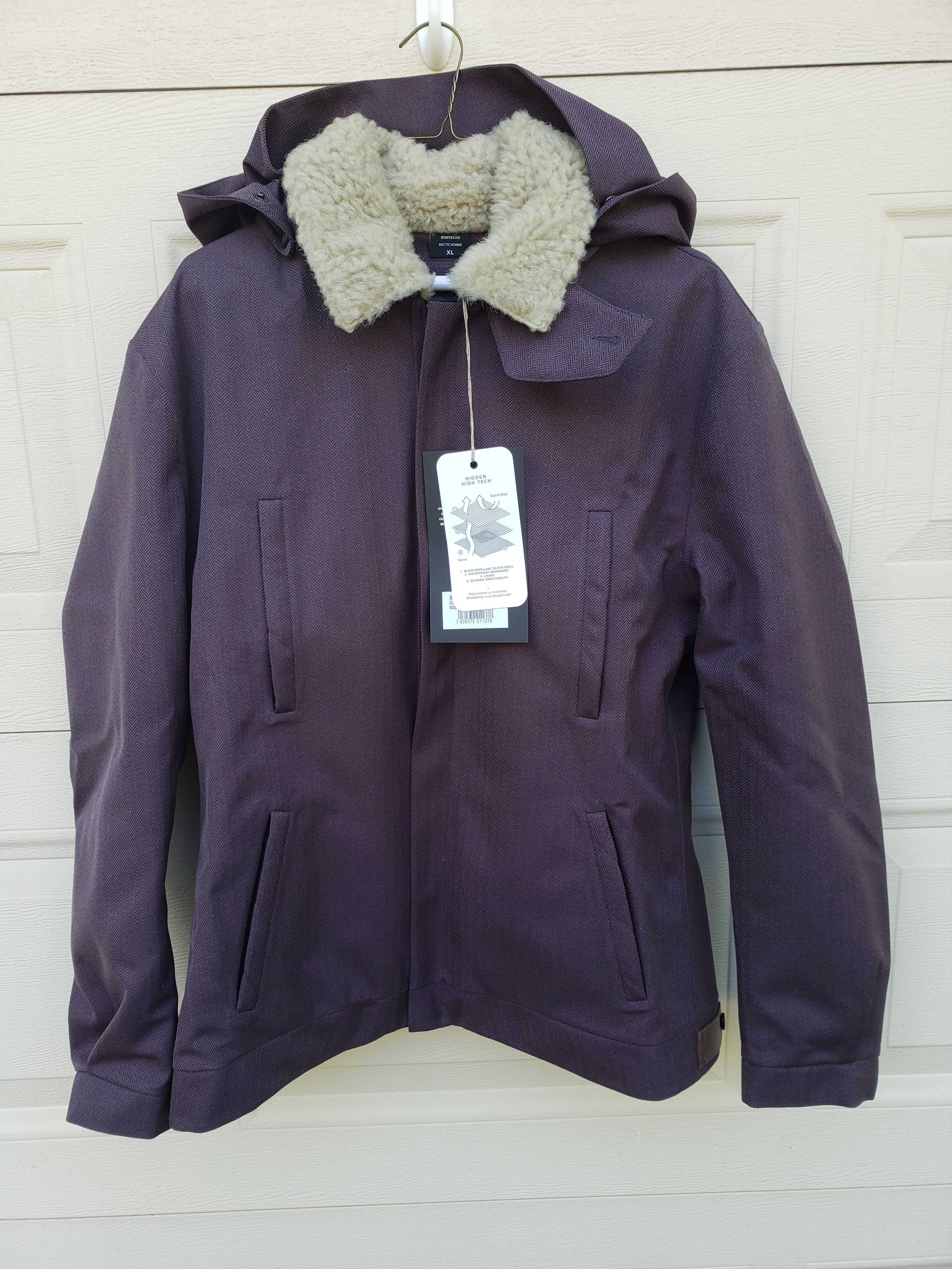 Norwegian Rain NWT Norwegian Rain "Bumfreezer" jacket - size XL Size US XL / EU 56 / 4 - 1 Thumbnail
